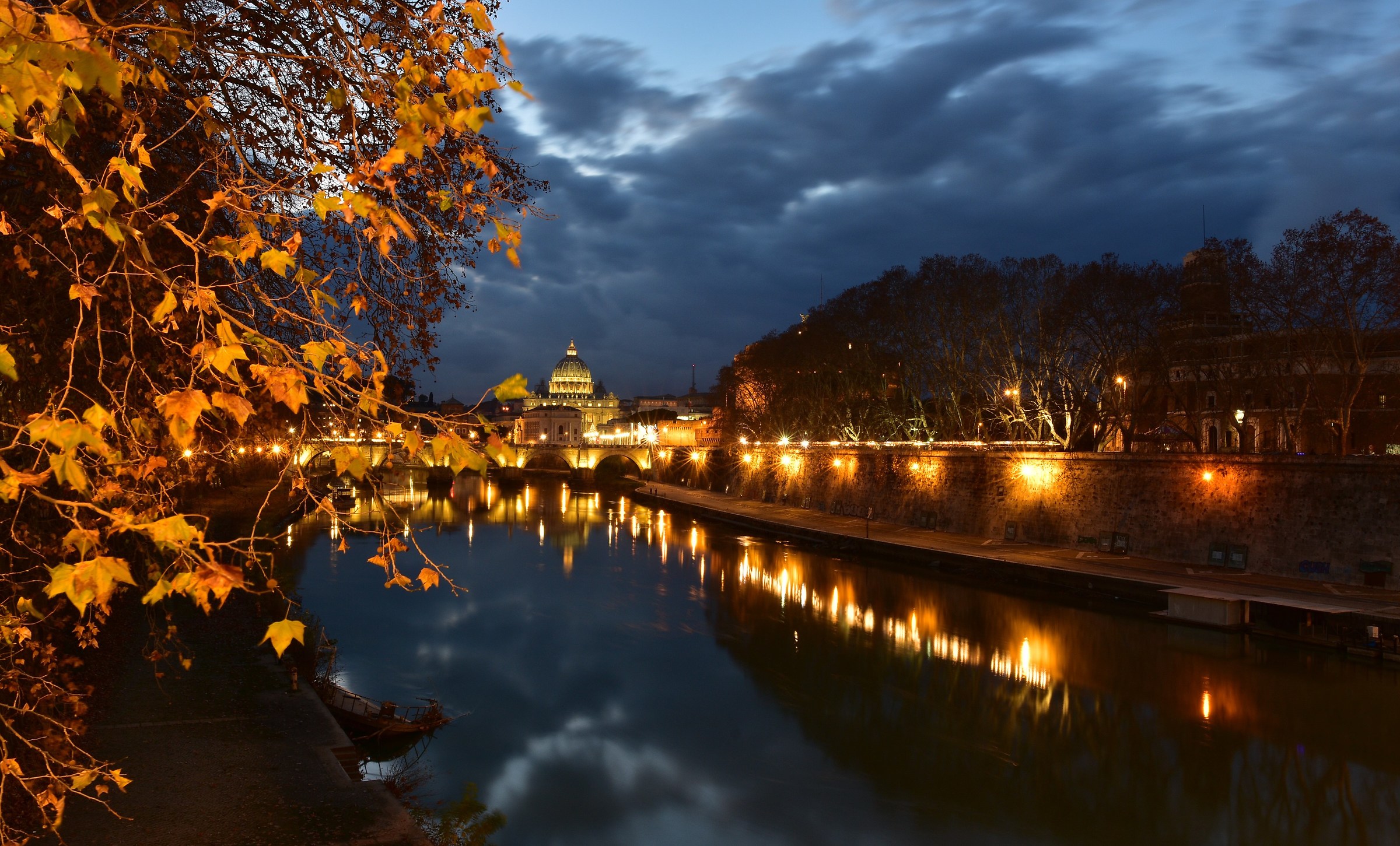 Nocturne on the Lungotevere San Pietro