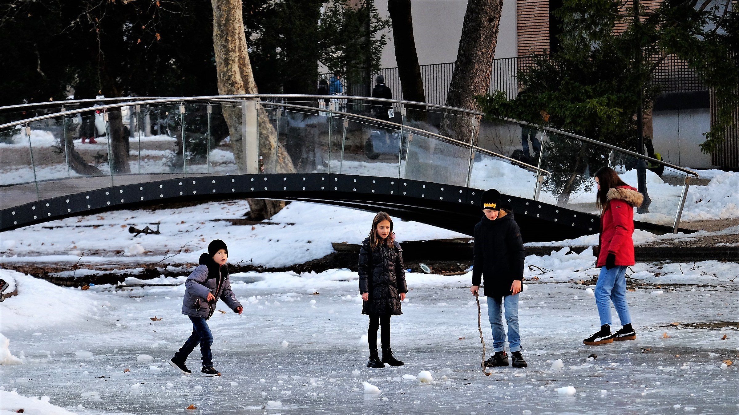Il laghetto chiacciato