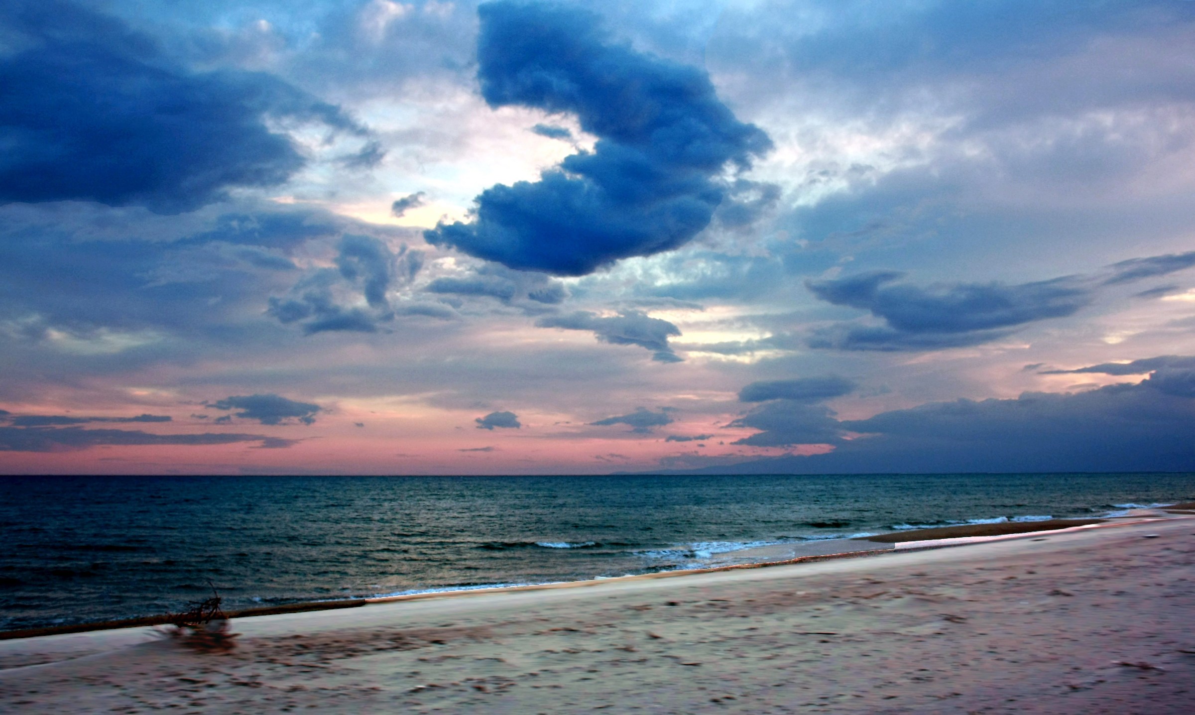 calabria sea in winter