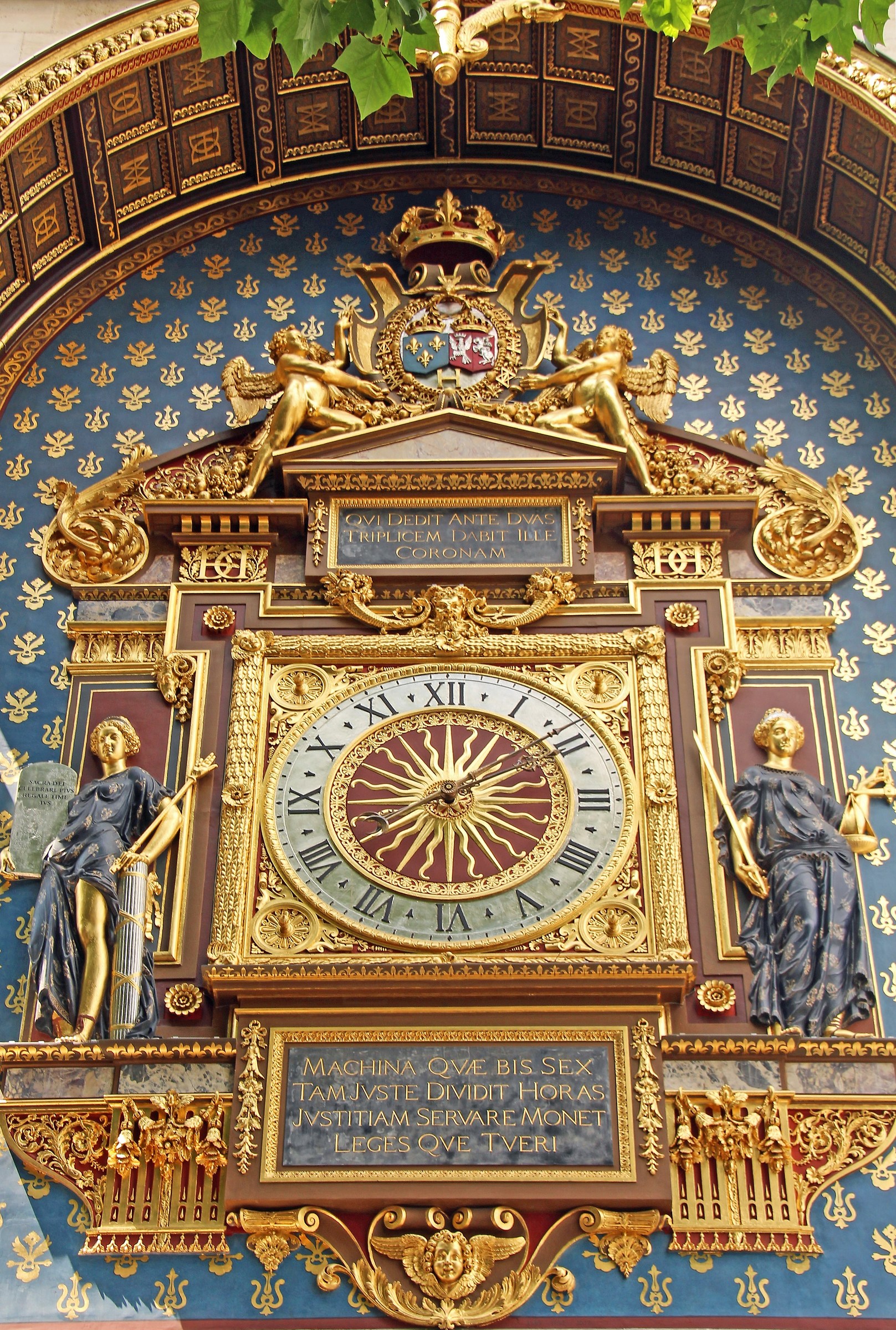 Paris: Clock of the Conciérgerie