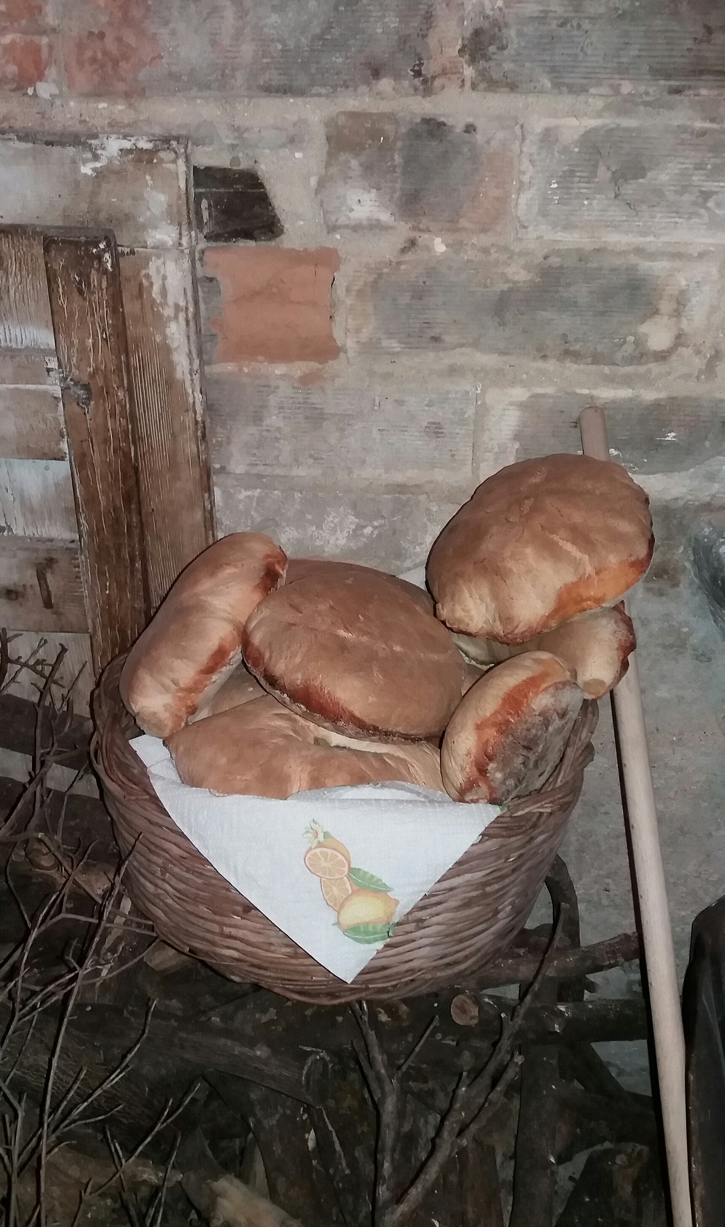 Cesto di pane. frazione Condojanni di Sant'Ilario (rc)