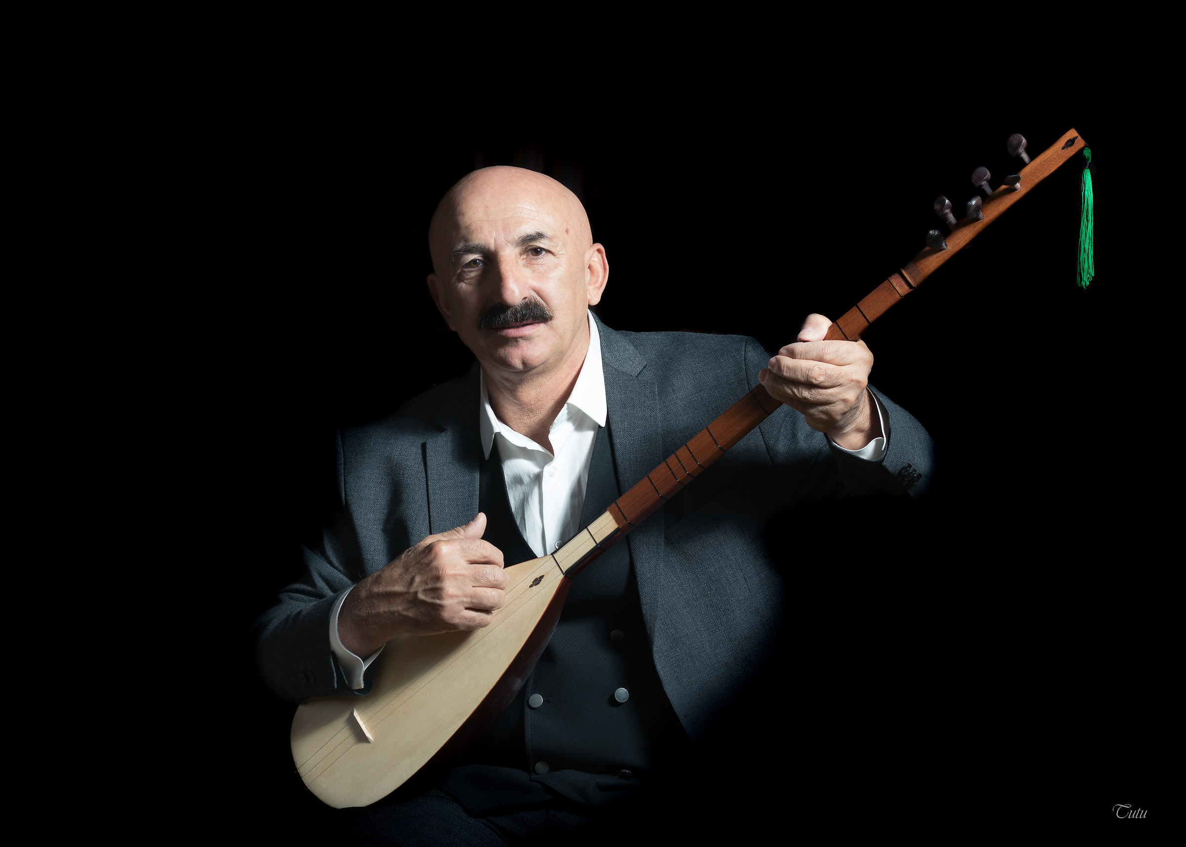 Portrait of a Folk Poet