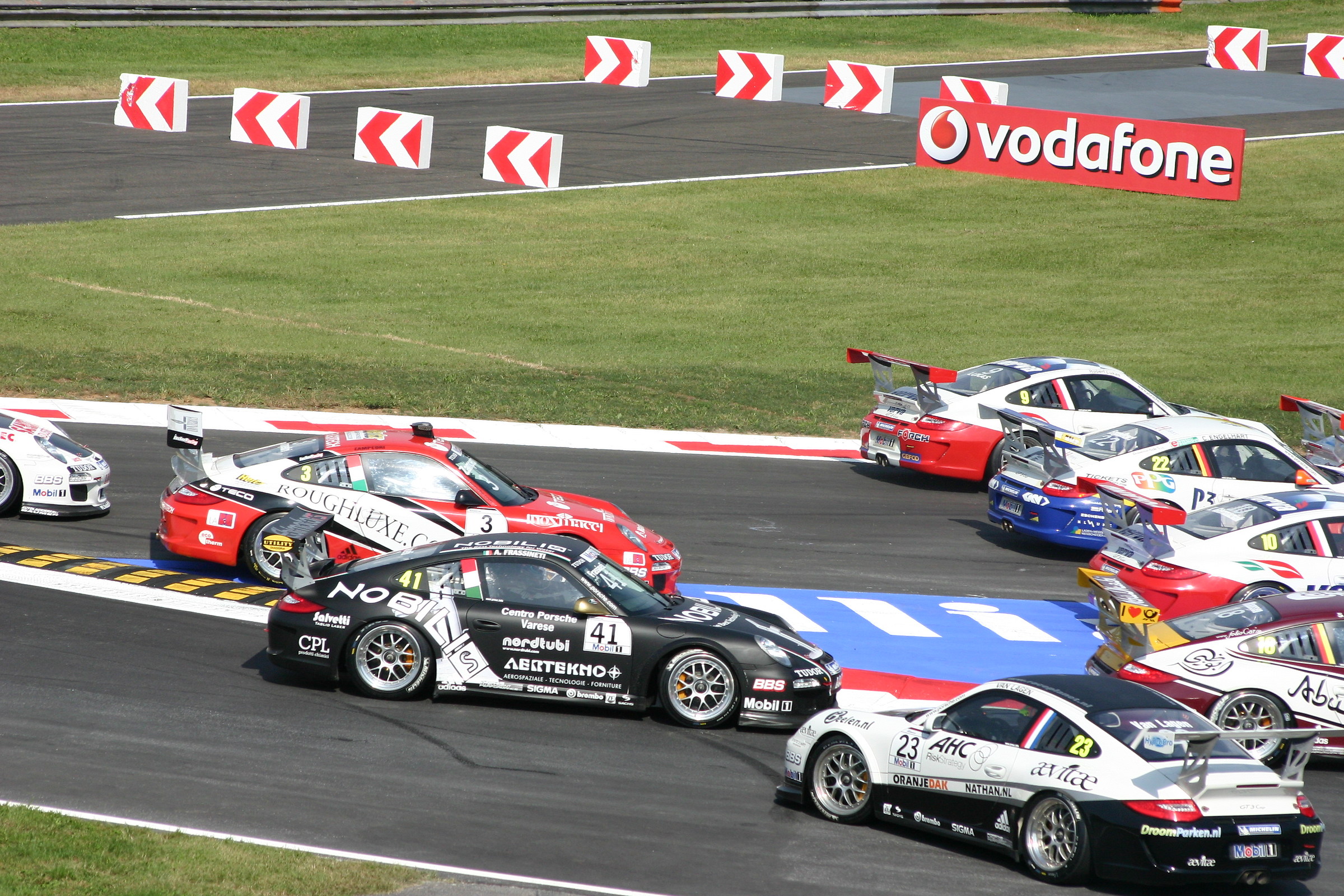 Chaos in the 1st variant (Porche supercup Monza 2010)