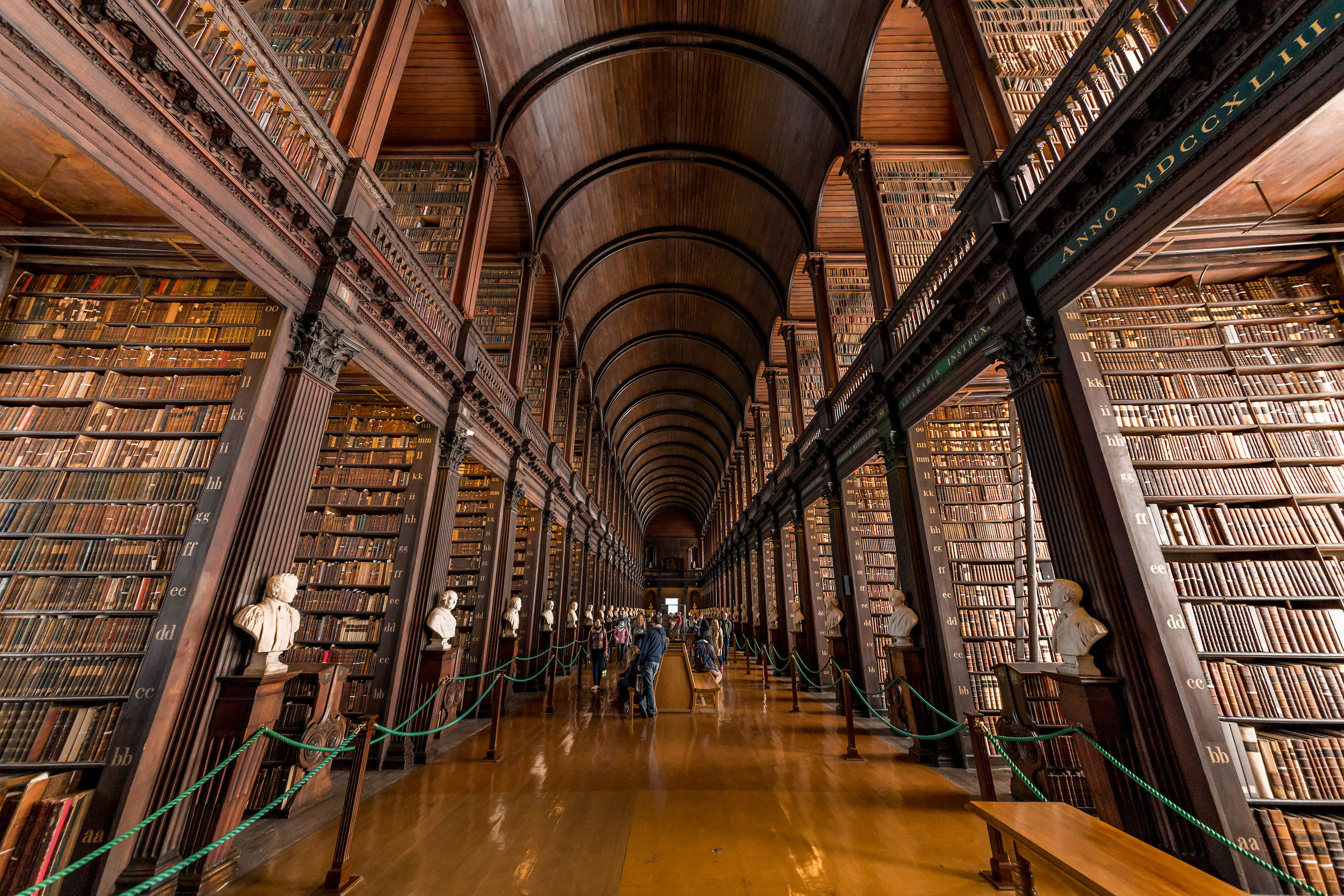 Old Library del Trinity College di Dublino