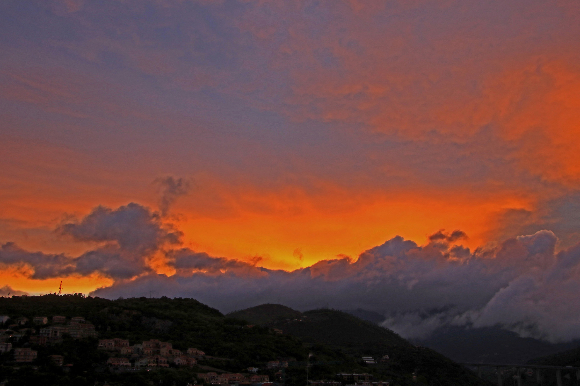 Tramonto dopo il temporale (Pietra Ligure)