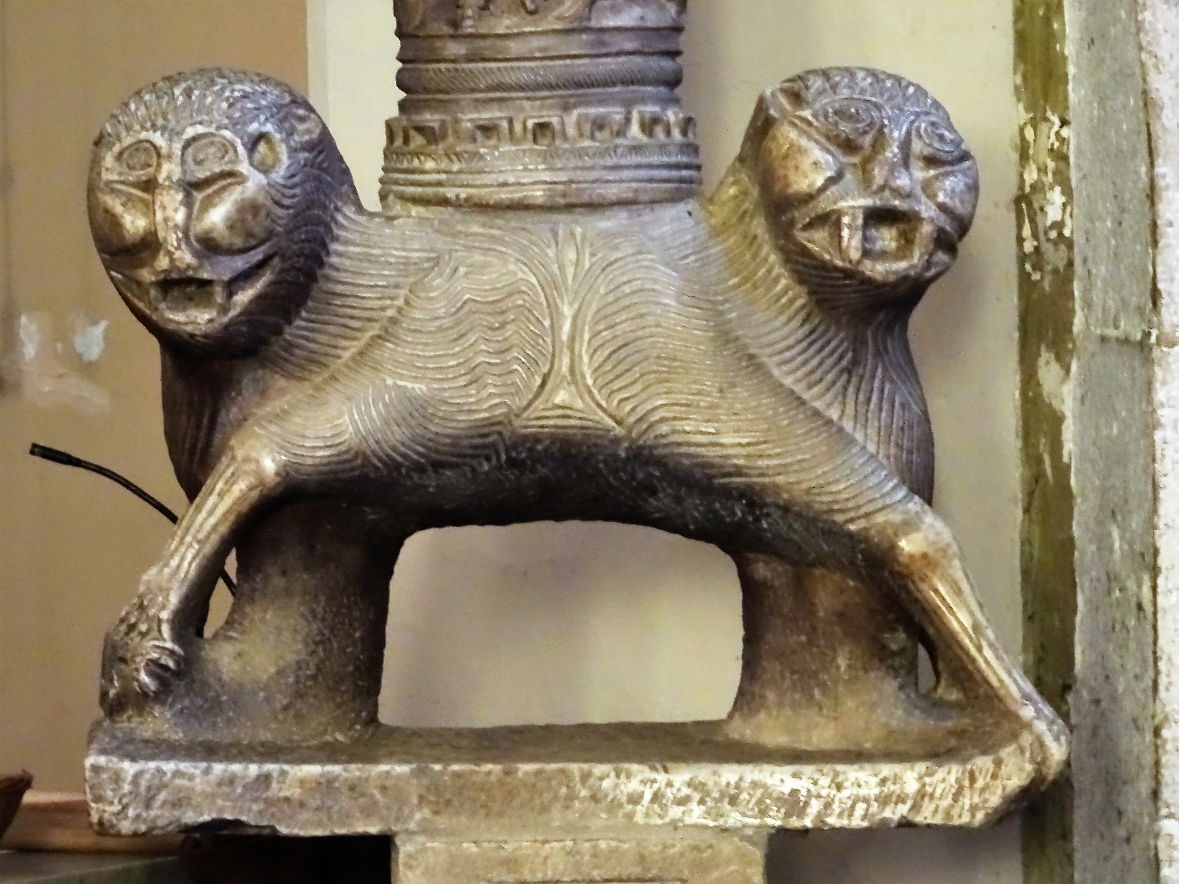 cori (lt) - church of s. maria della pietà - candlest...