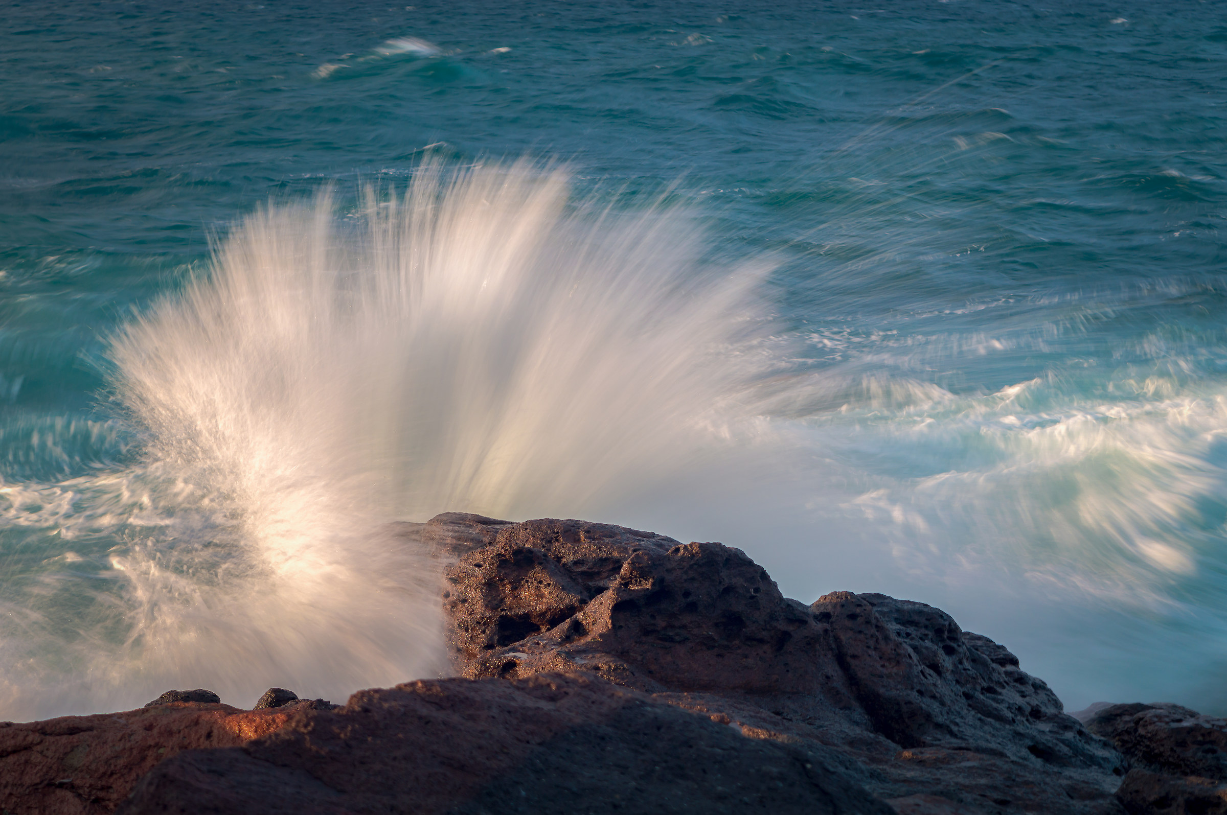 Onda su scogli di Castelsardo_1