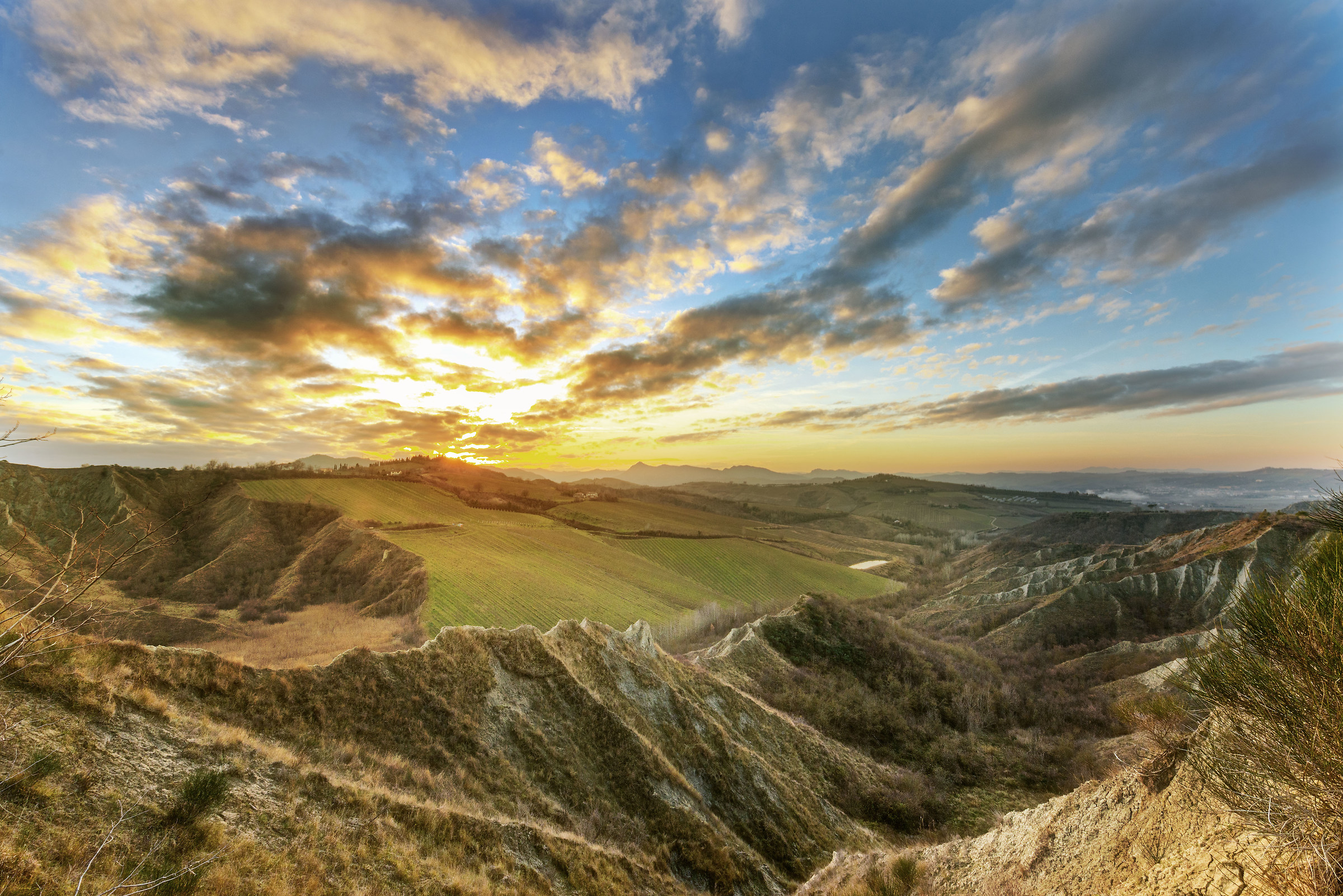 tramonto sui calanchi