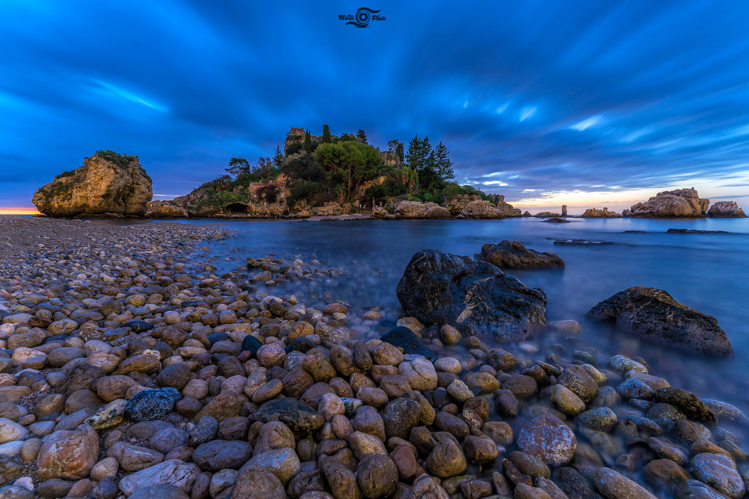 Blue Hour in Isola Bella - Taormina (me)