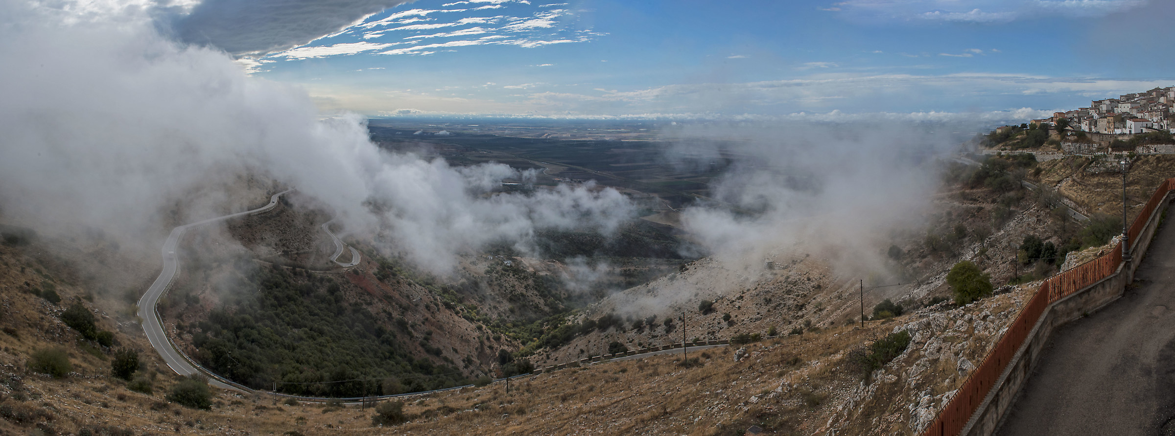 Overview with fog 01