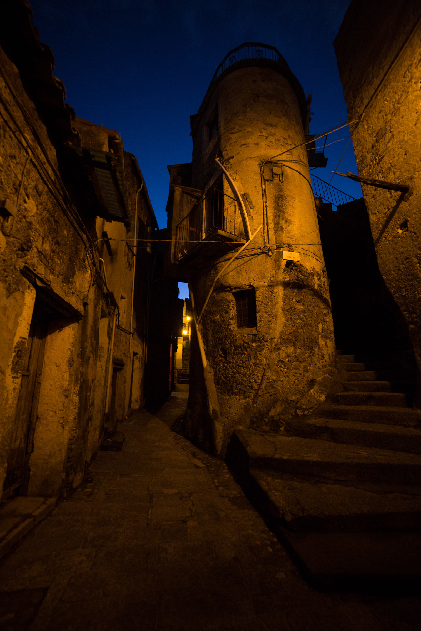 Ora Blu nel paese vecchio