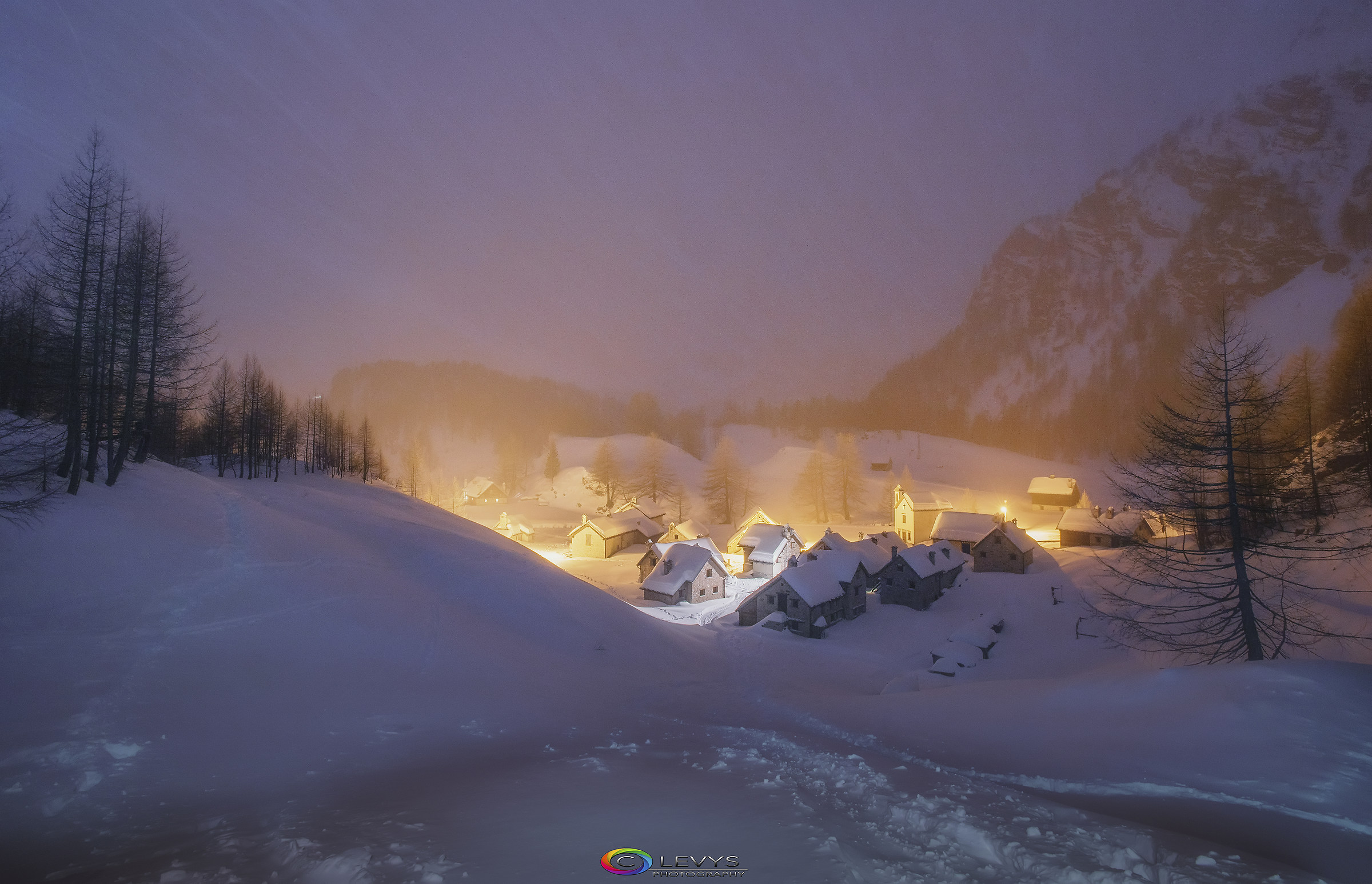 In mezzo ai fiocchi di neve Una cartolina da Devero