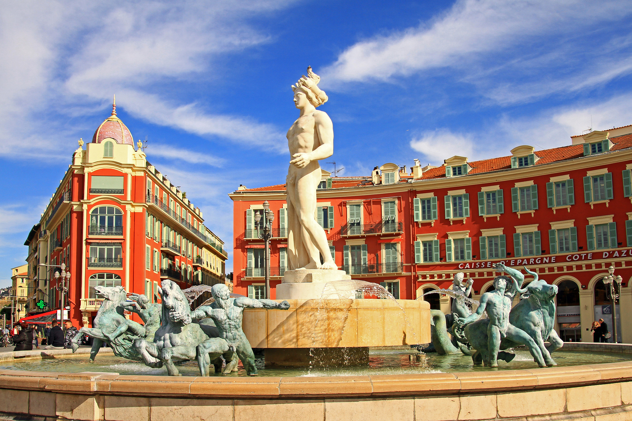 Nizza: Piazza Massena: La fontana