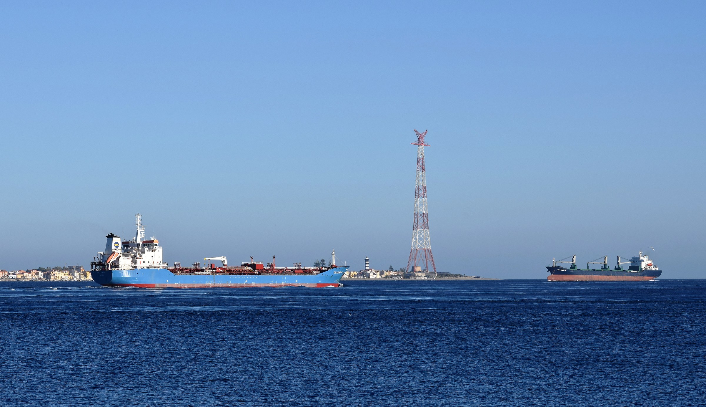 Incontro tra naviganti.Capo Peloro