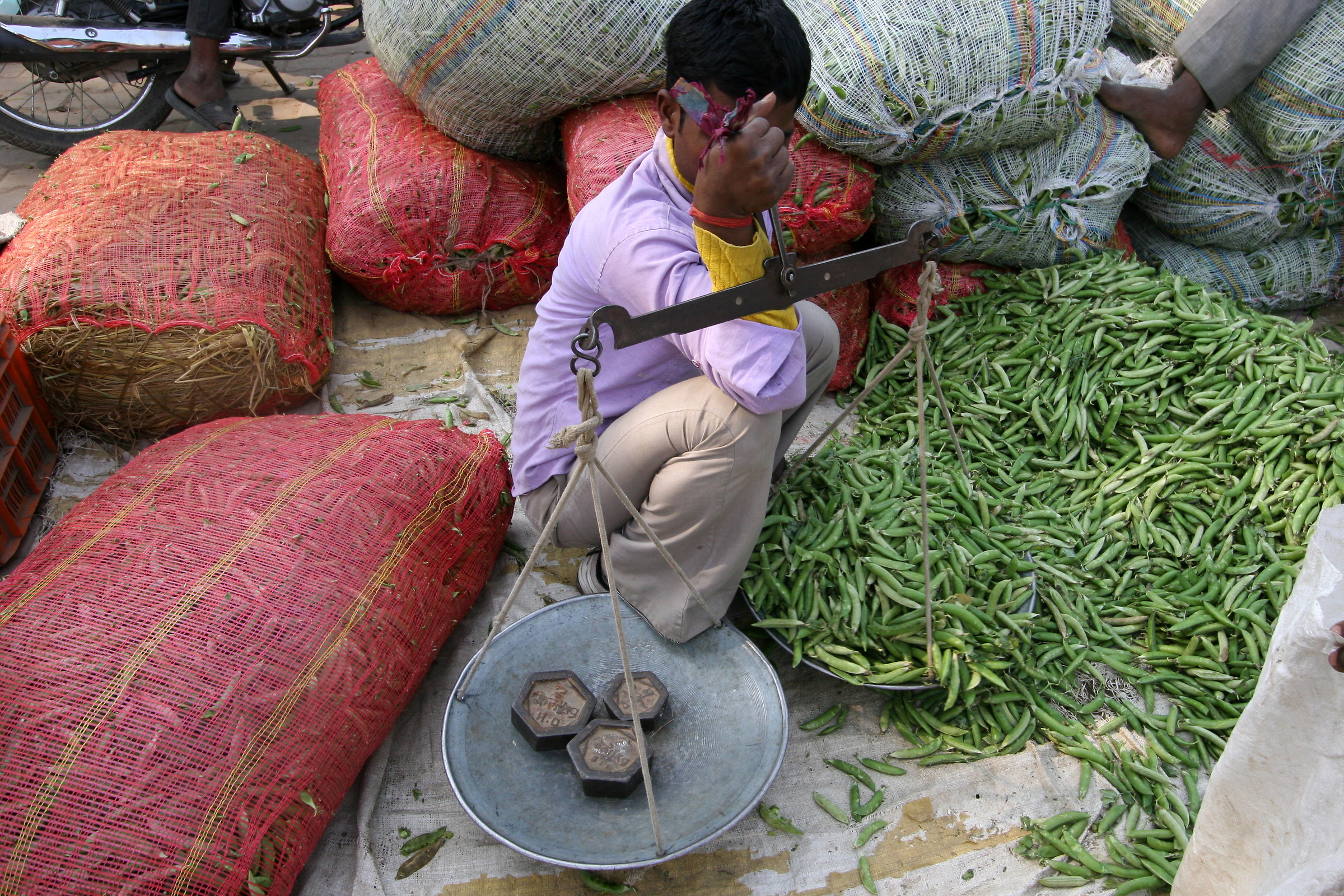 4152 - bilancino da 4,5 kg per piatto?