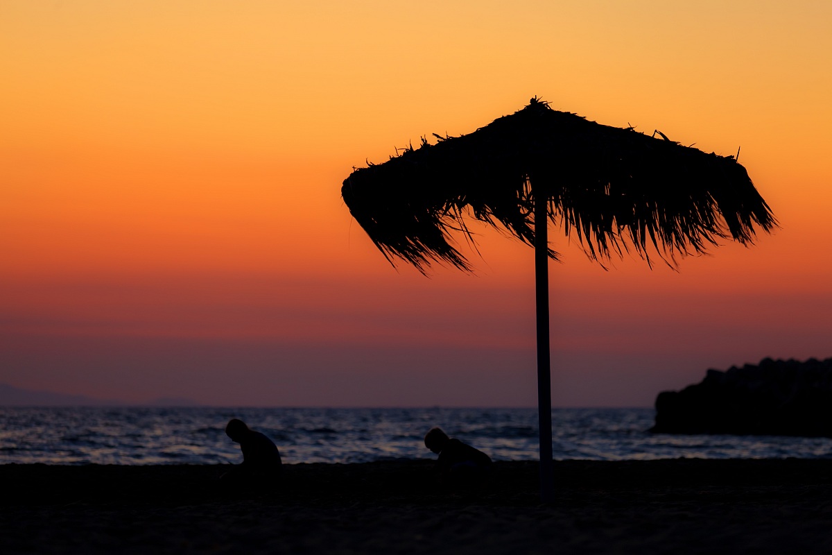 umbrella and children