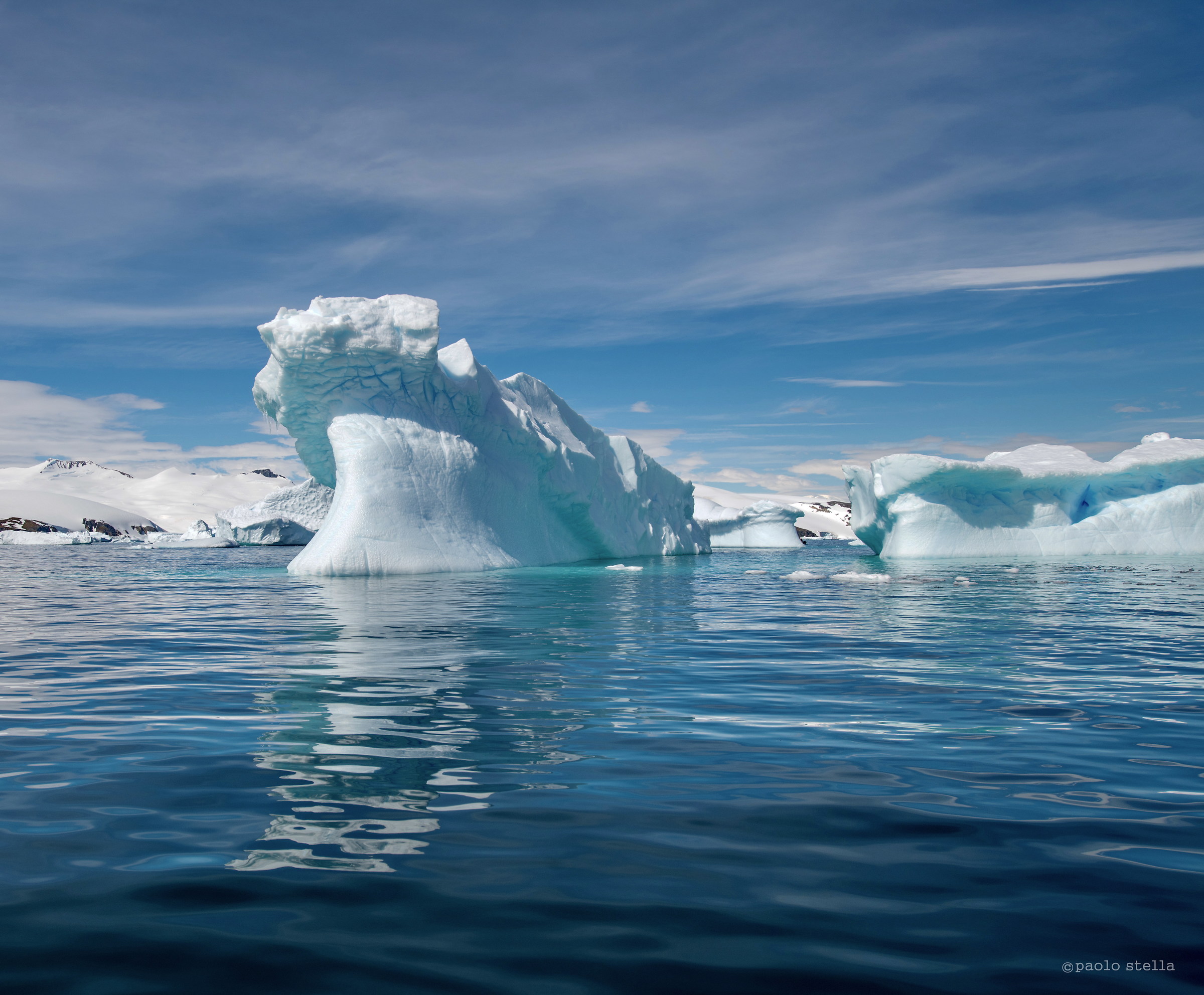 Terra di Graham, Baia di Hughes