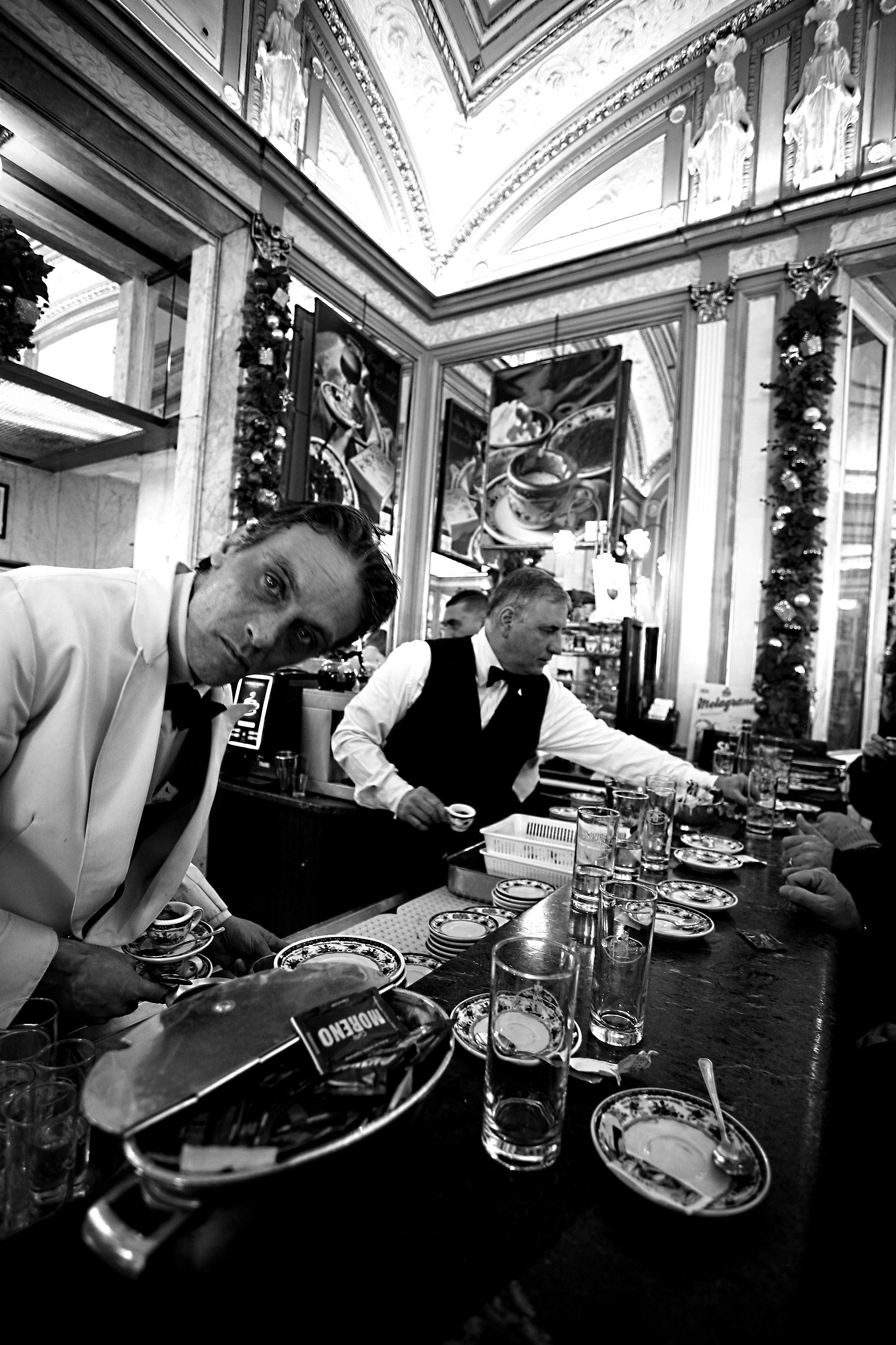 'Macchiato o corretto, dotto'....?'