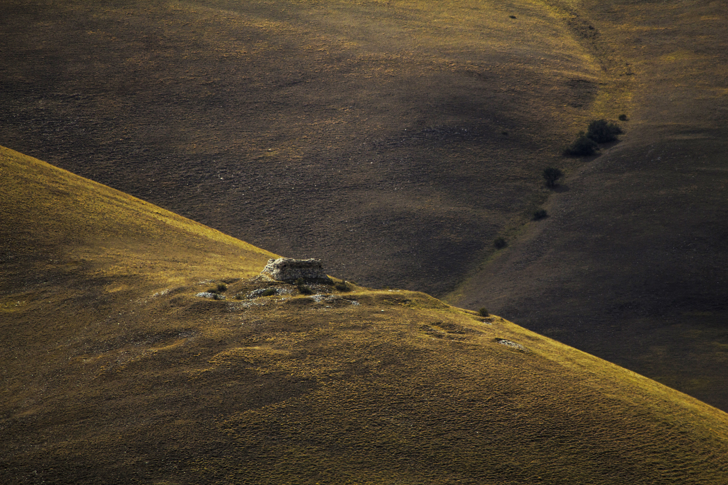 Castelluccio resiste