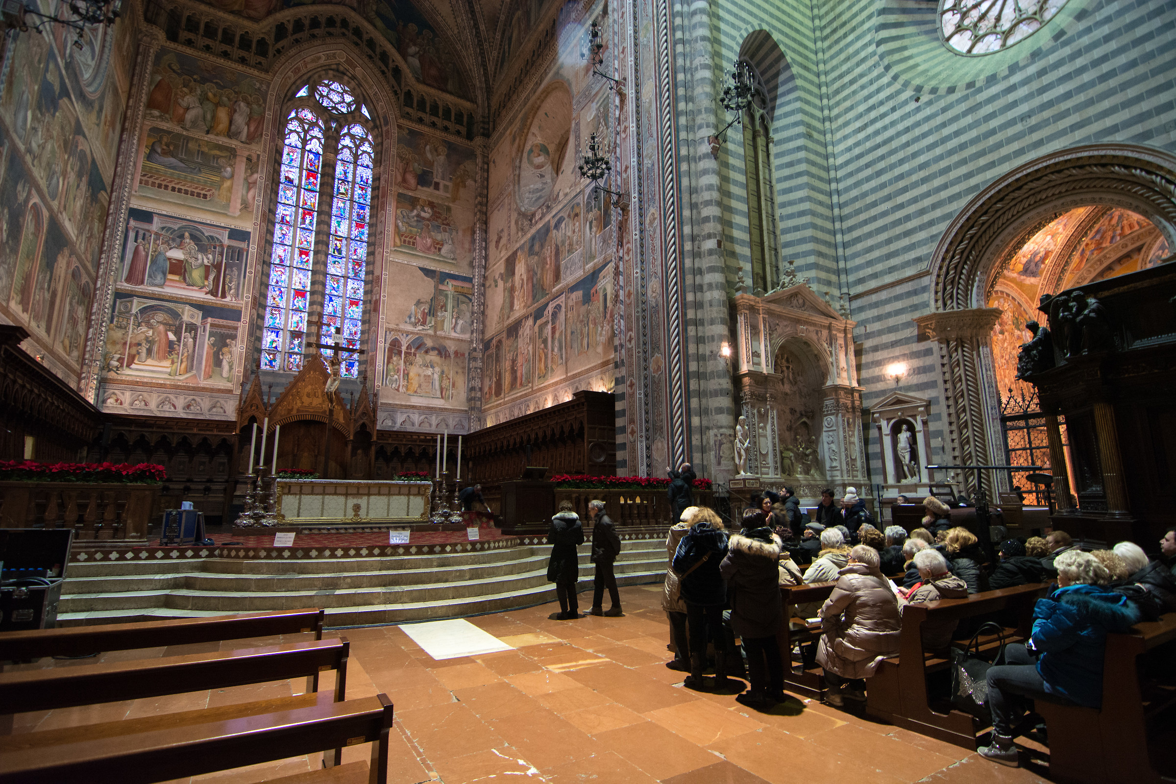 Mass without the priest