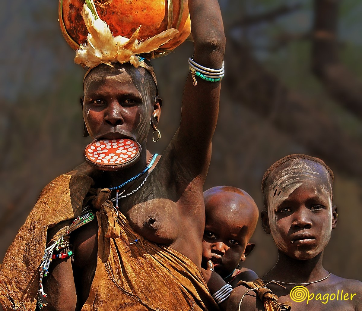 Looks from the Omo valley