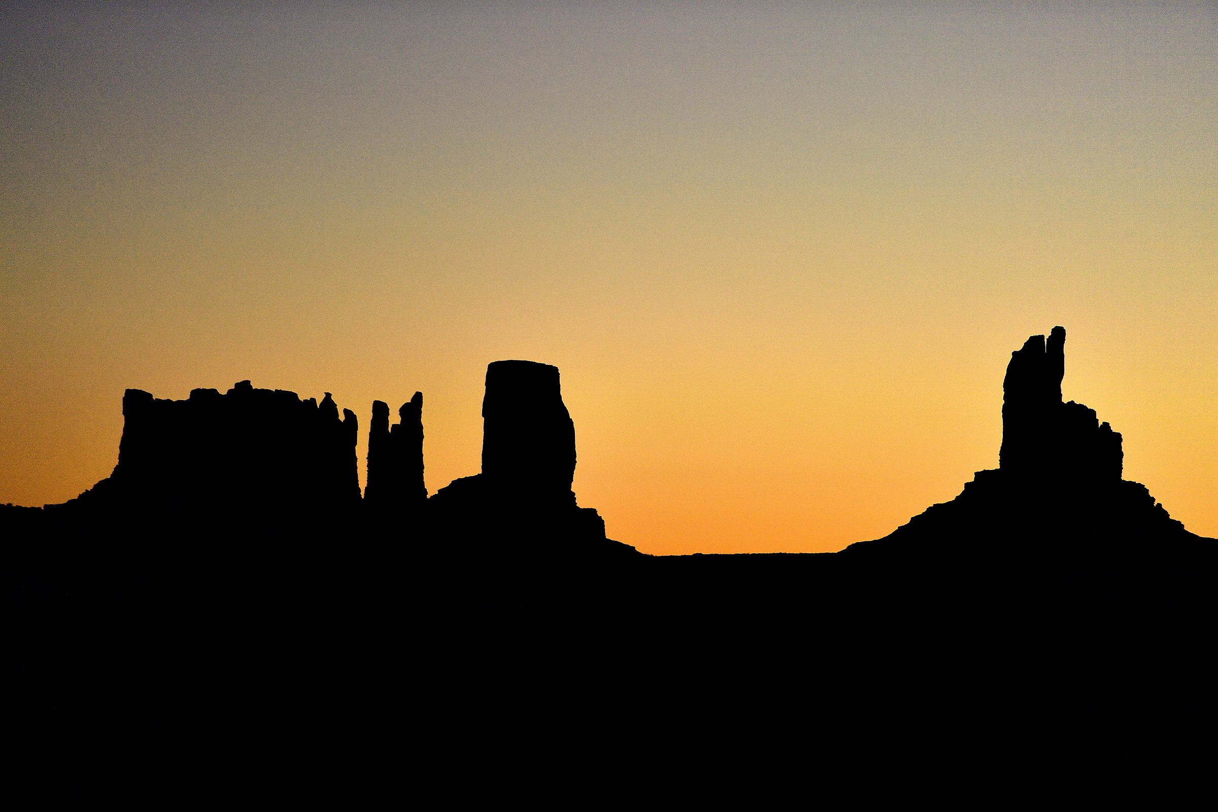 Monument Valley: alba