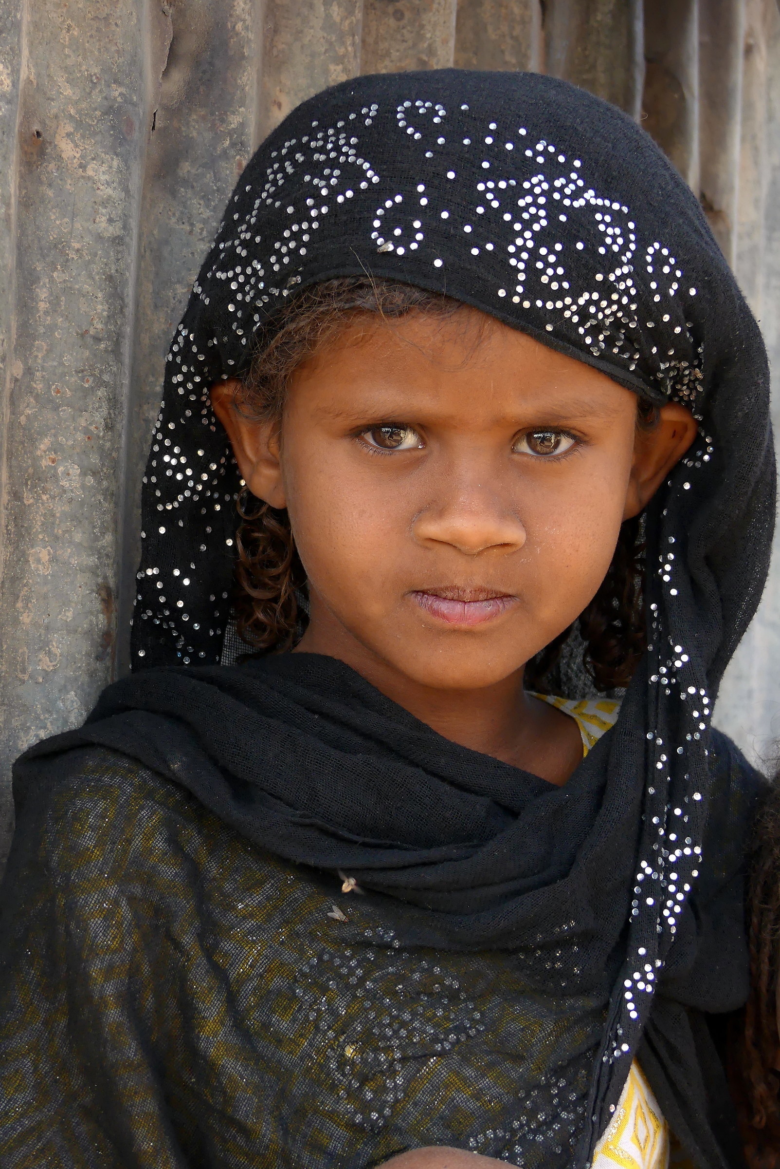 girl afar2