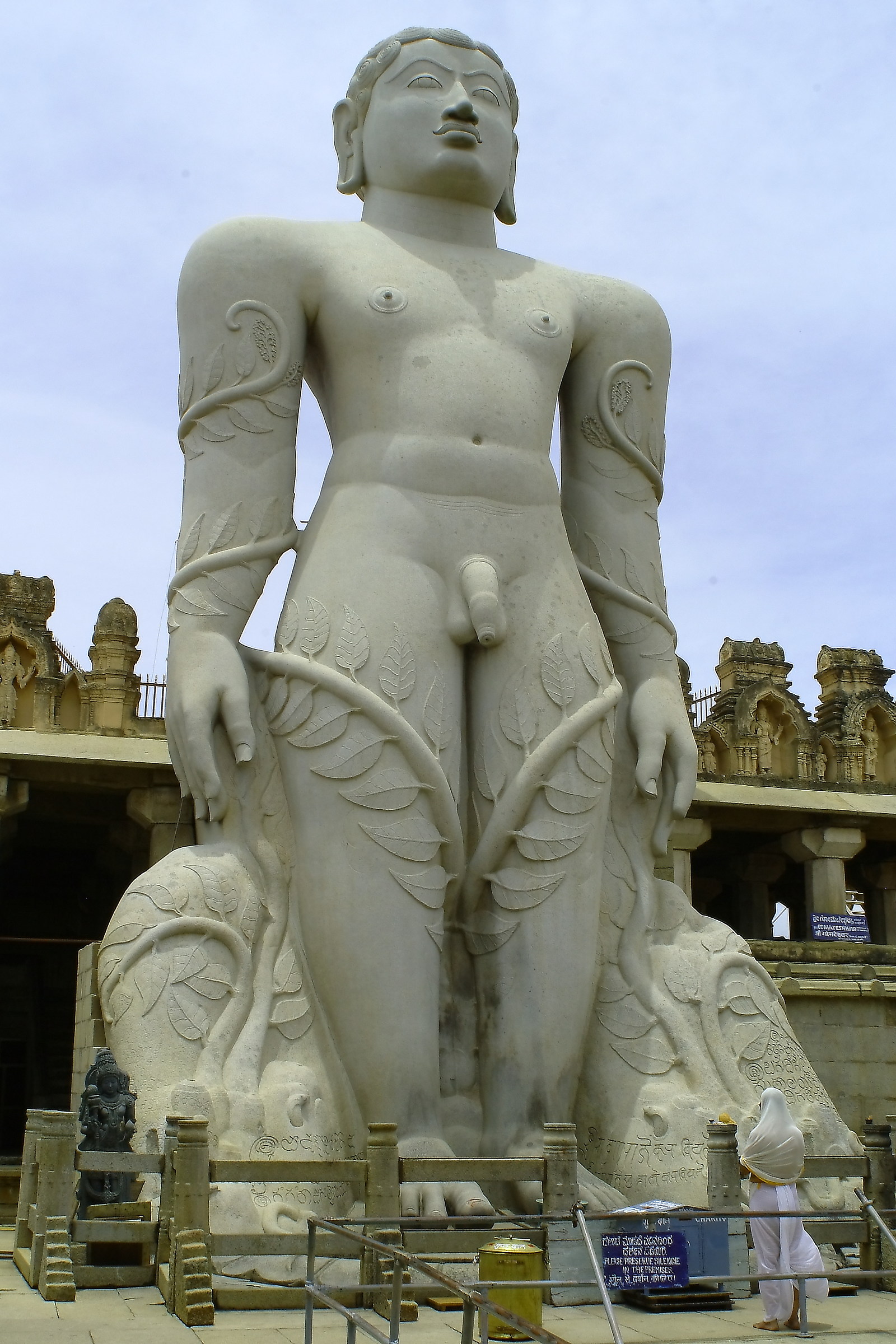 Tempio Giainista di Sravana Belgola, Karnataka