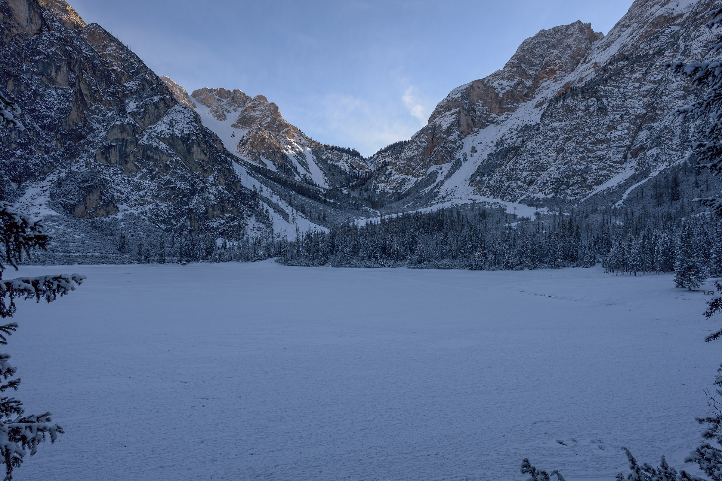 "La finestra" -  (Lago di Braies)