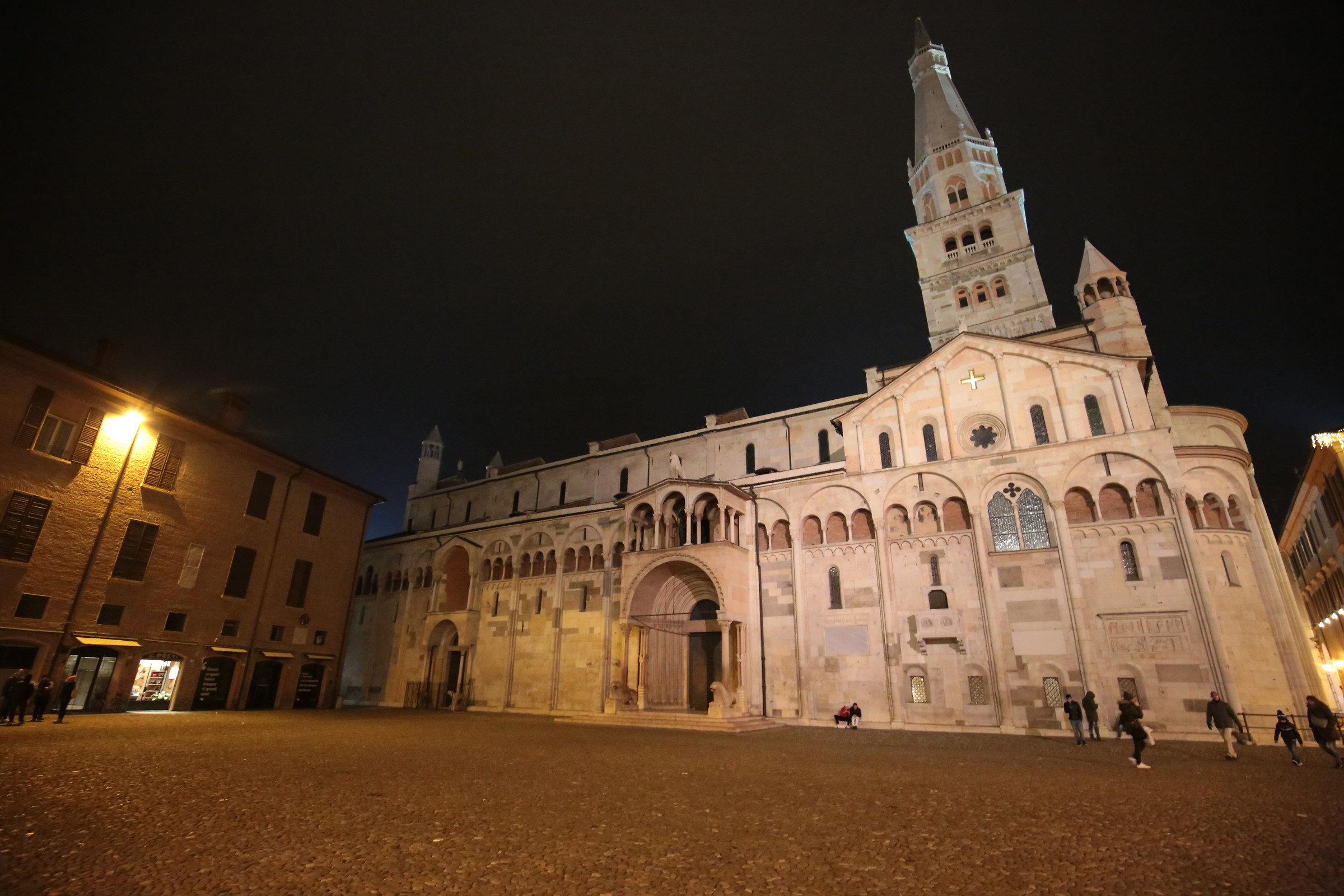 Modena - Piazza Grande with Duomo and the bell tower