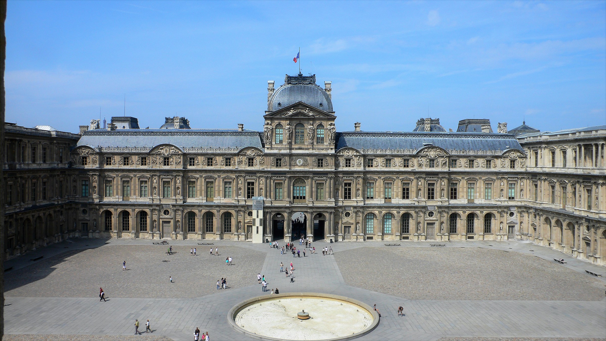 Louvre