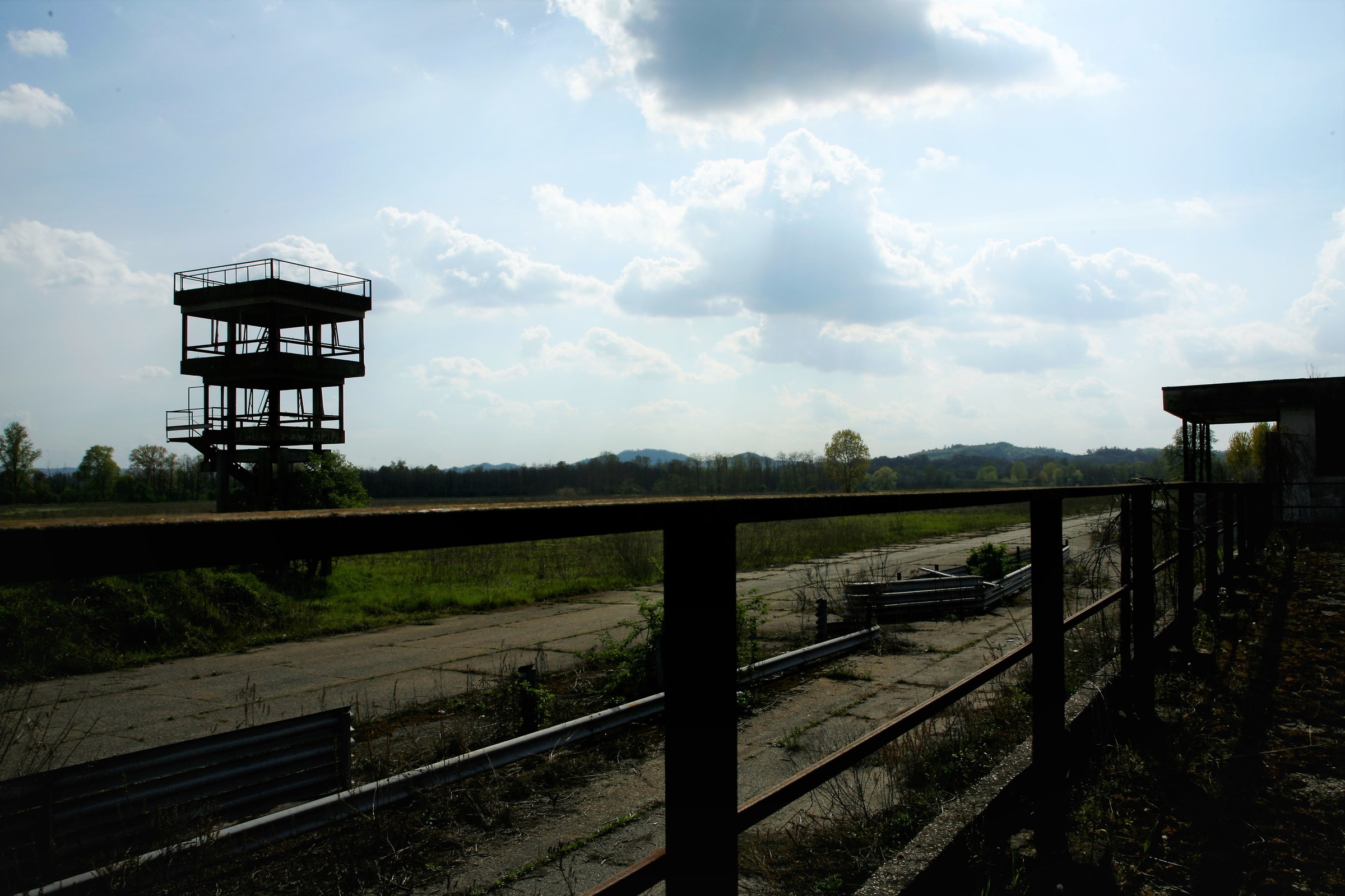 Ruins autodrome Morano po