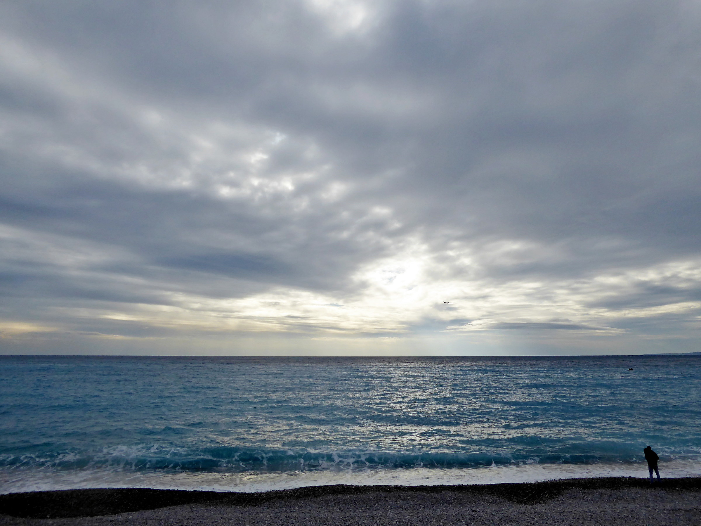 the sea in winter ....