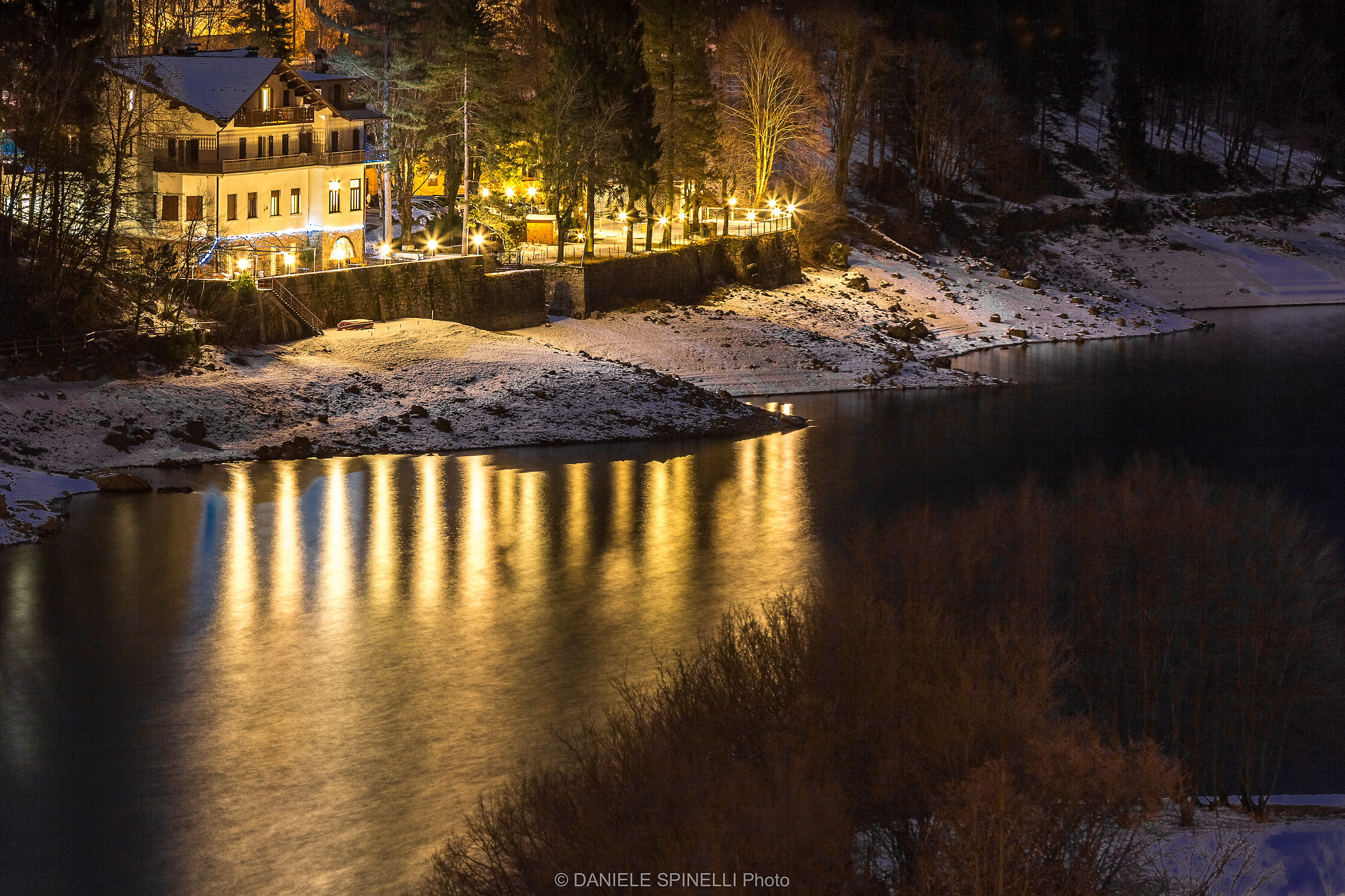 Reflections on Lake Molveno (tn)
