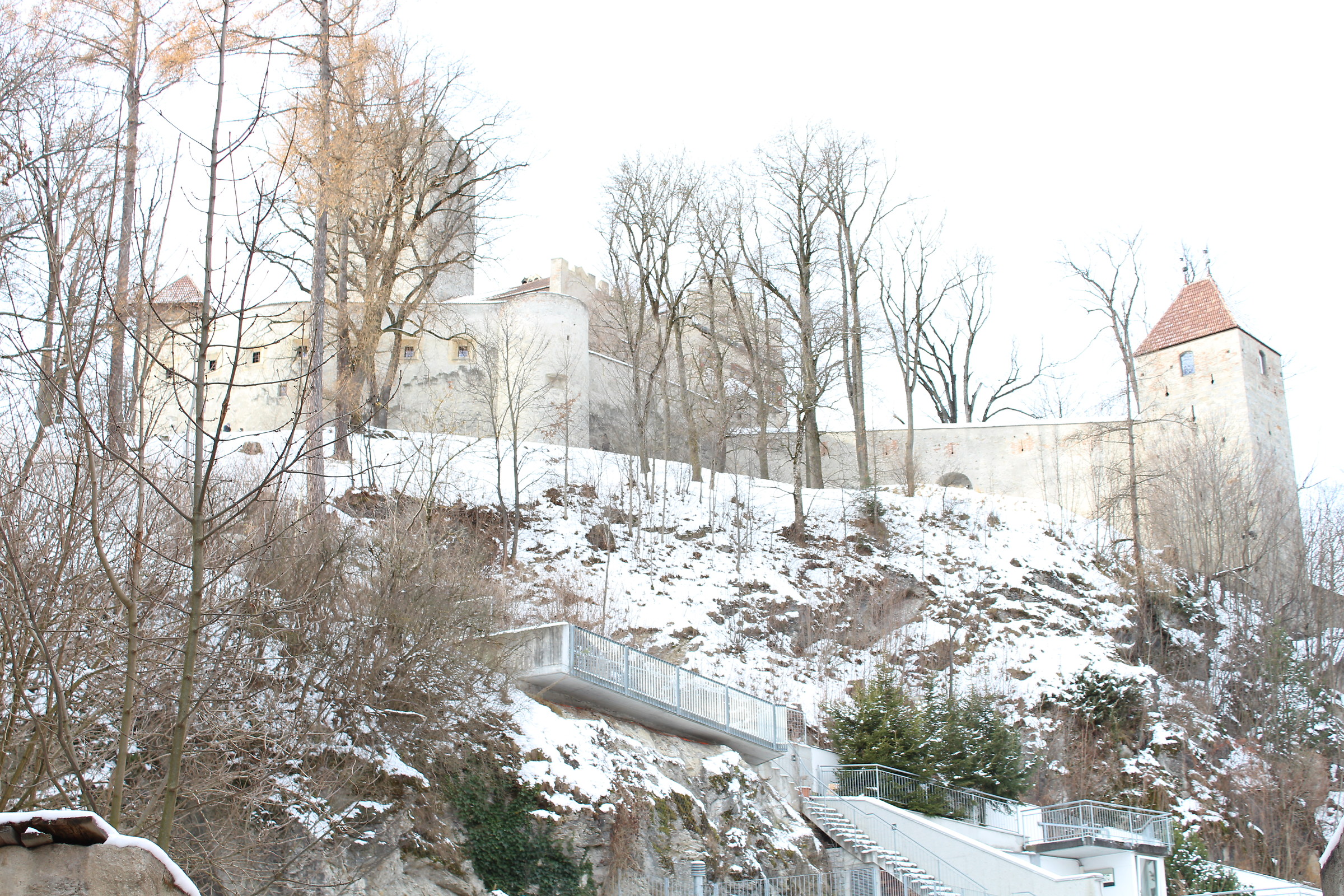 Castello di Brunico d'inverno