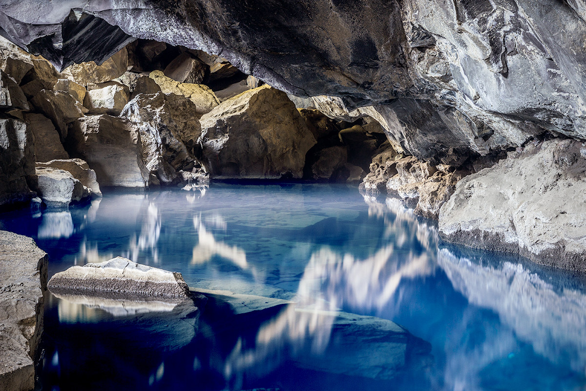 La grotta del silenzio