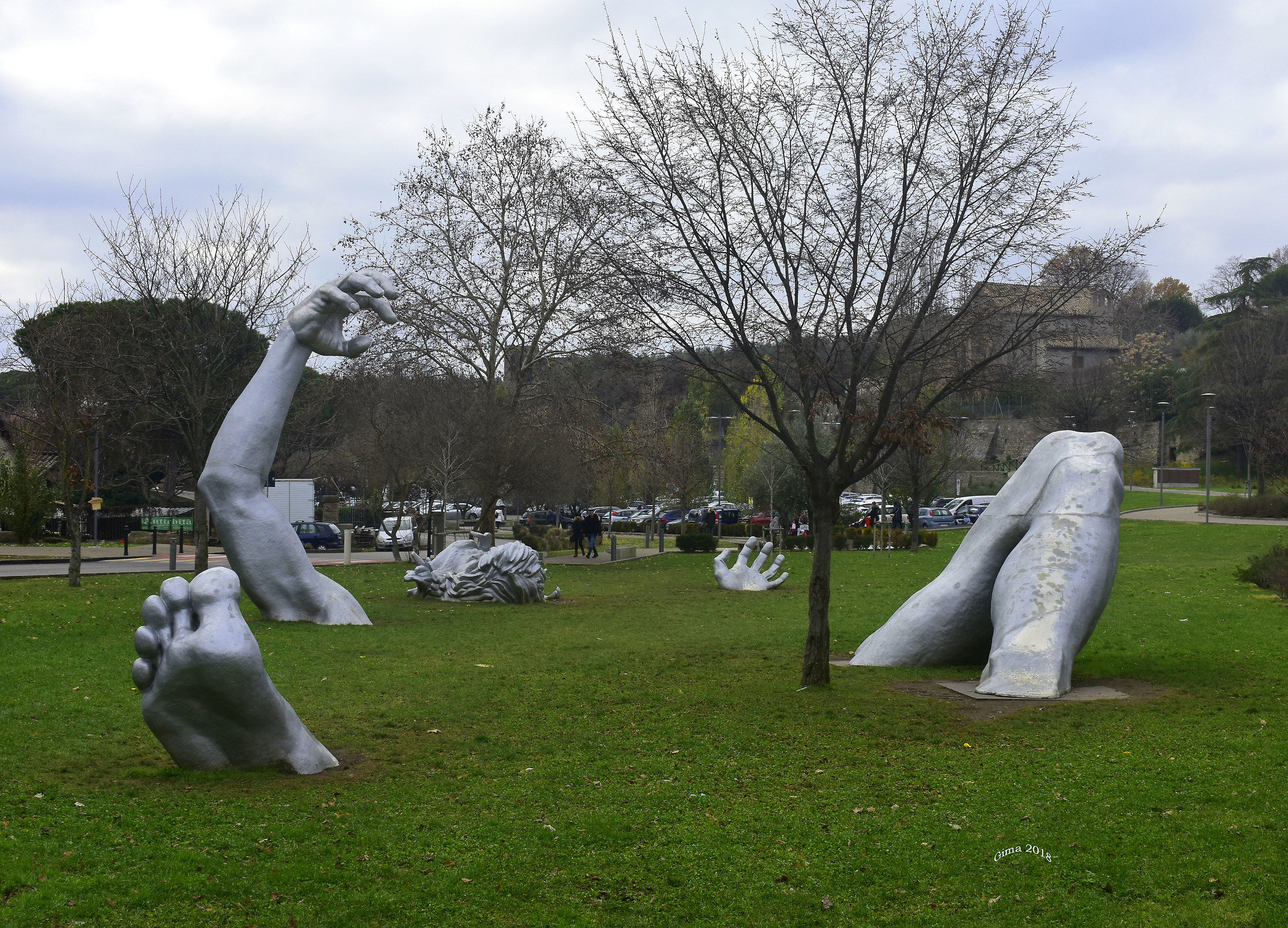 come on, pull me out