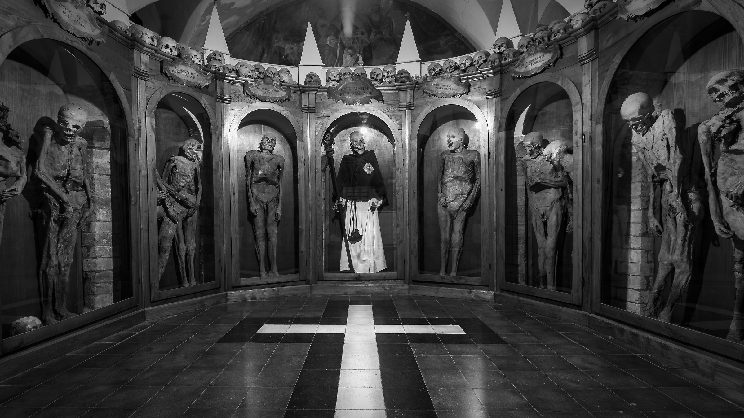 Chiesa dei morti - Urbania