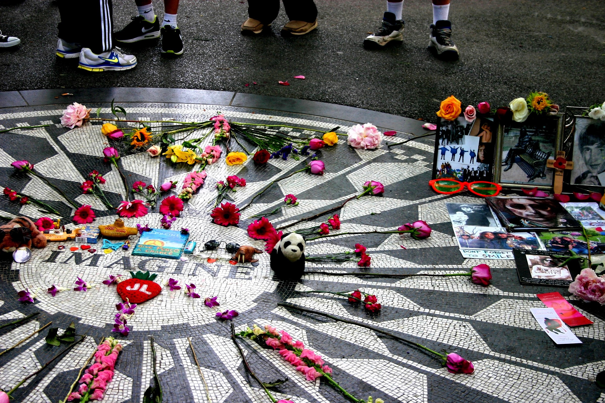 ny Central park (in memory of John Lennon)