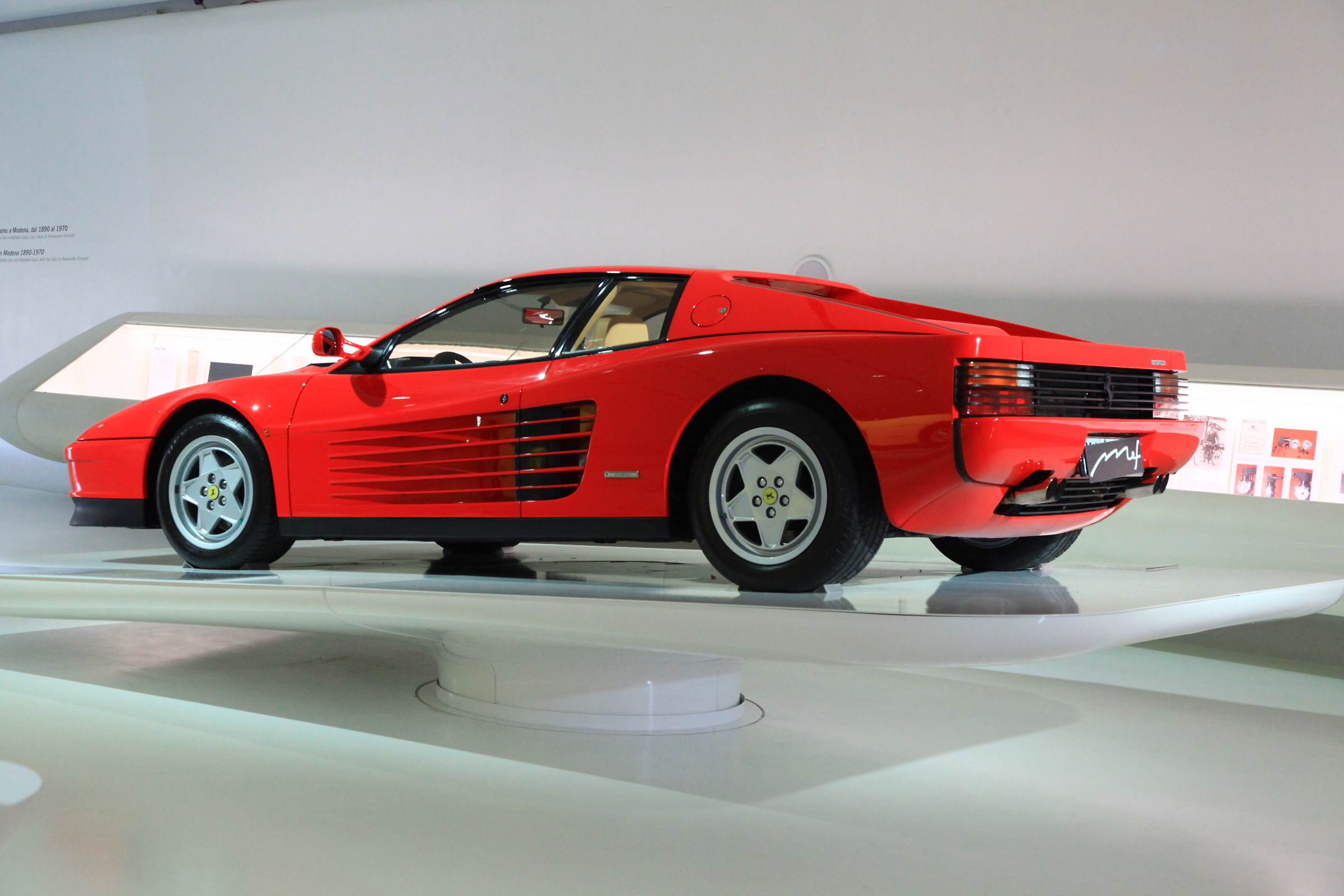 Ferrari Testarossa