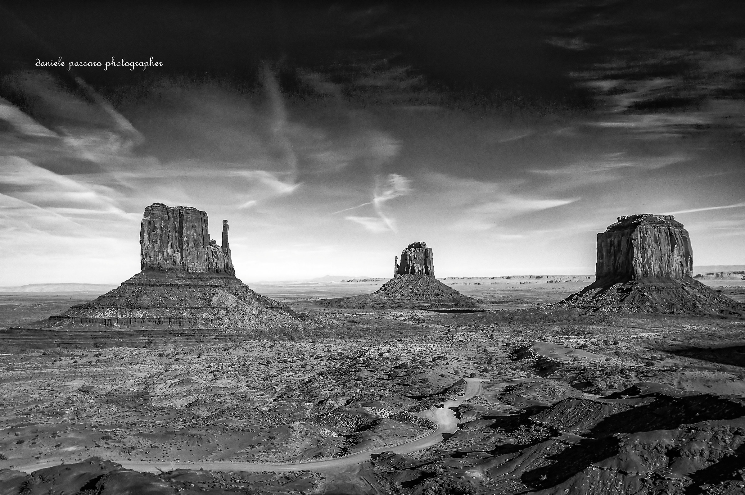 Monument Valley b / n