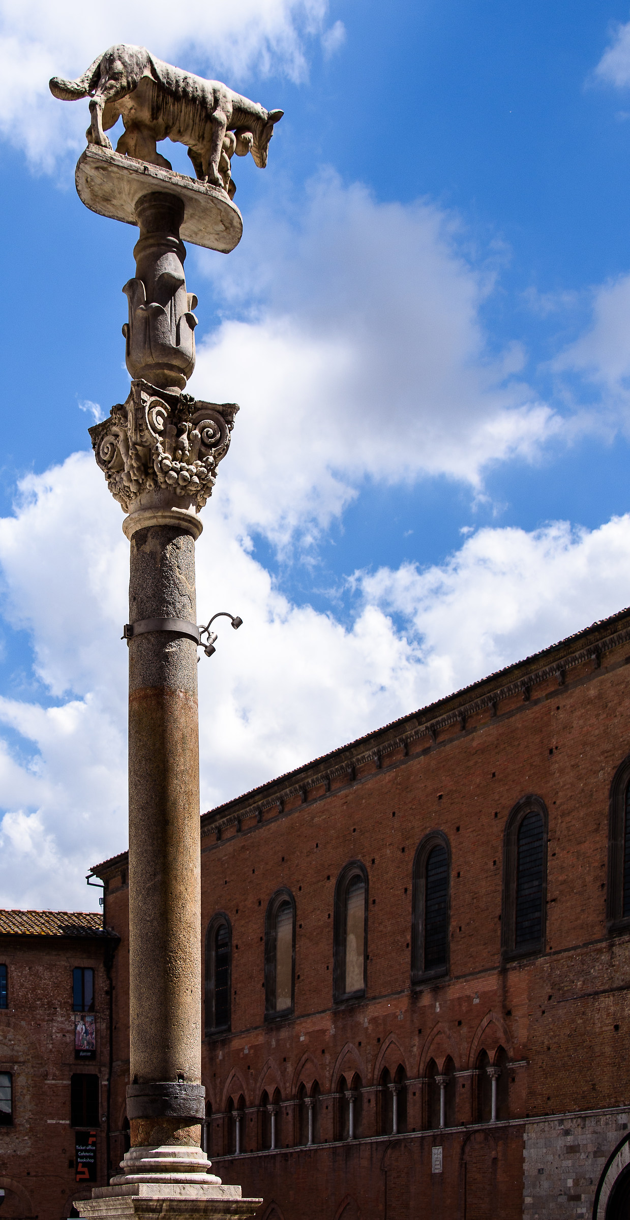 Hospital of S. Maria della Scala