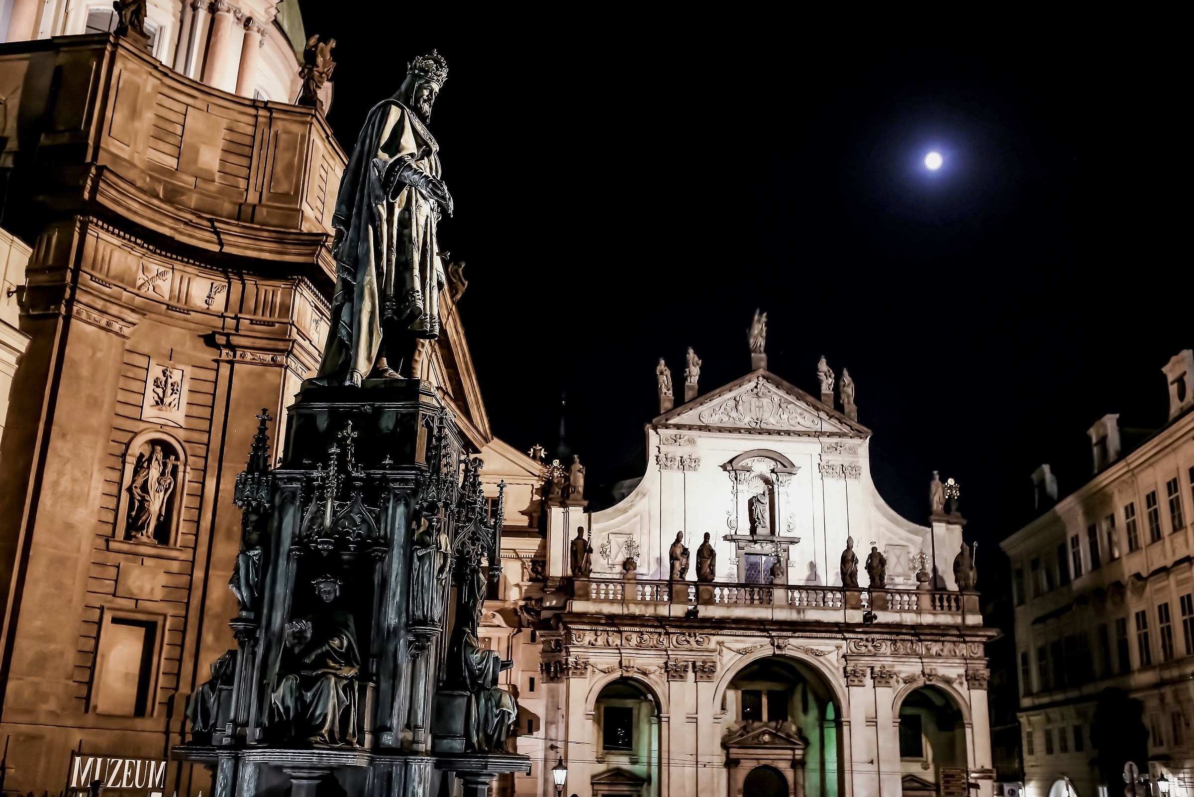 near the Karlov bridge