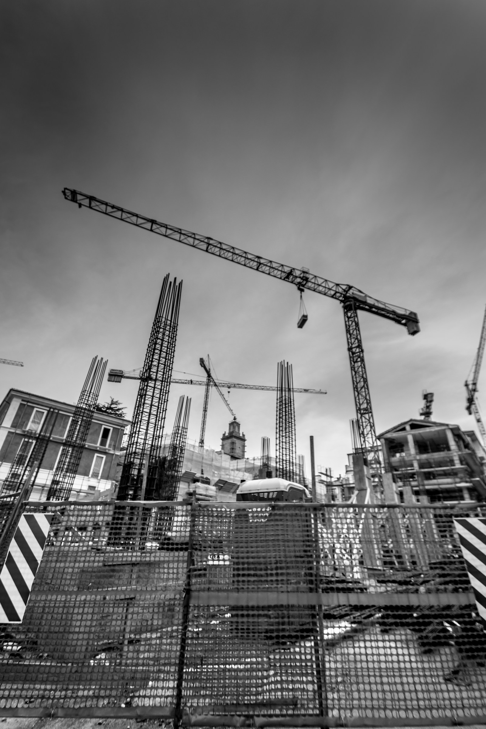 The city that (re) rises