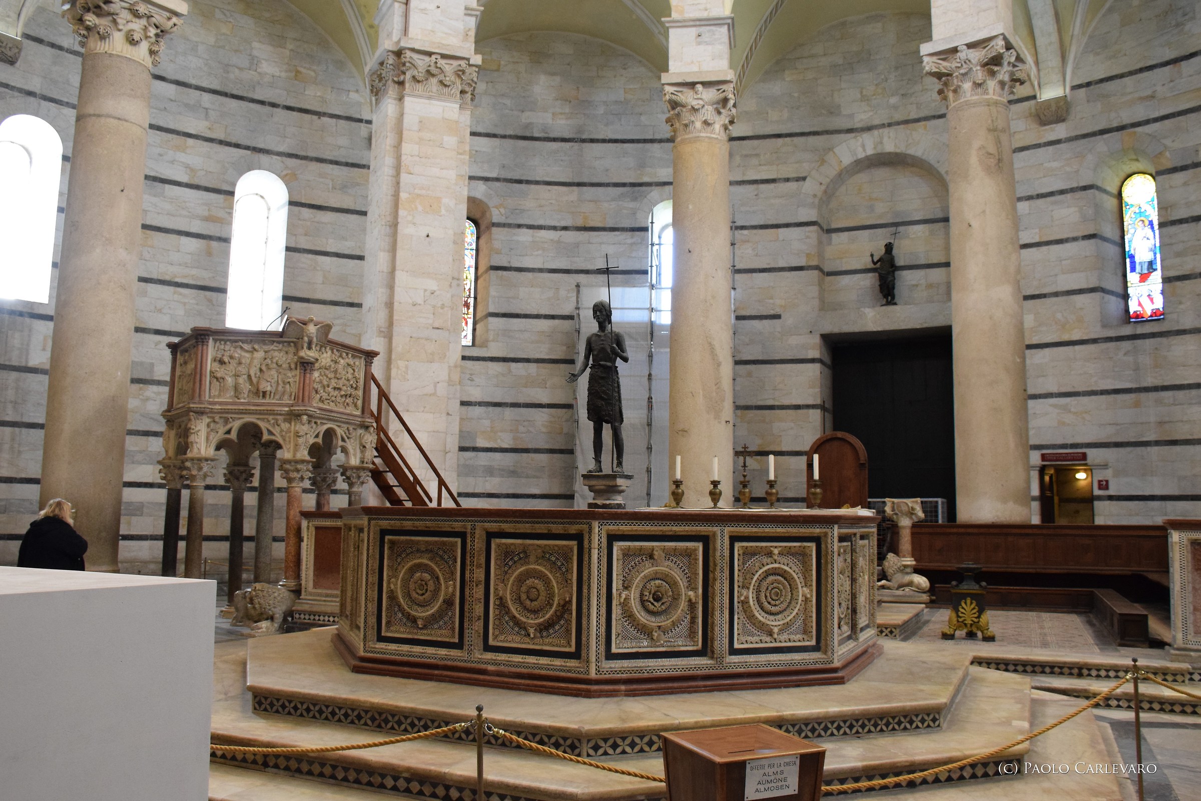 Fonte battesimale (Battistero)