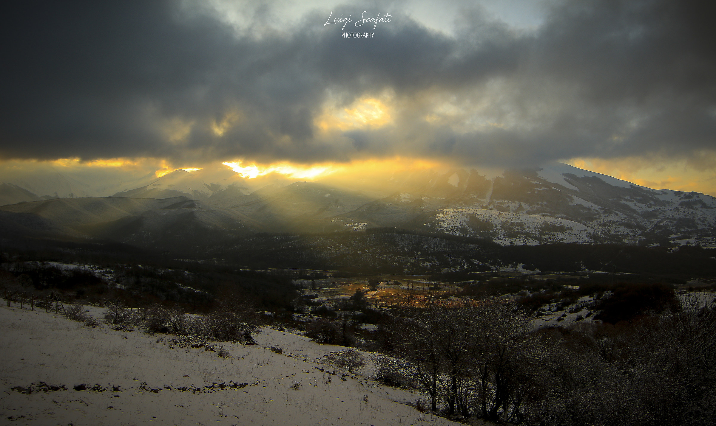 Alba nei pressi di Campotosto (aq)