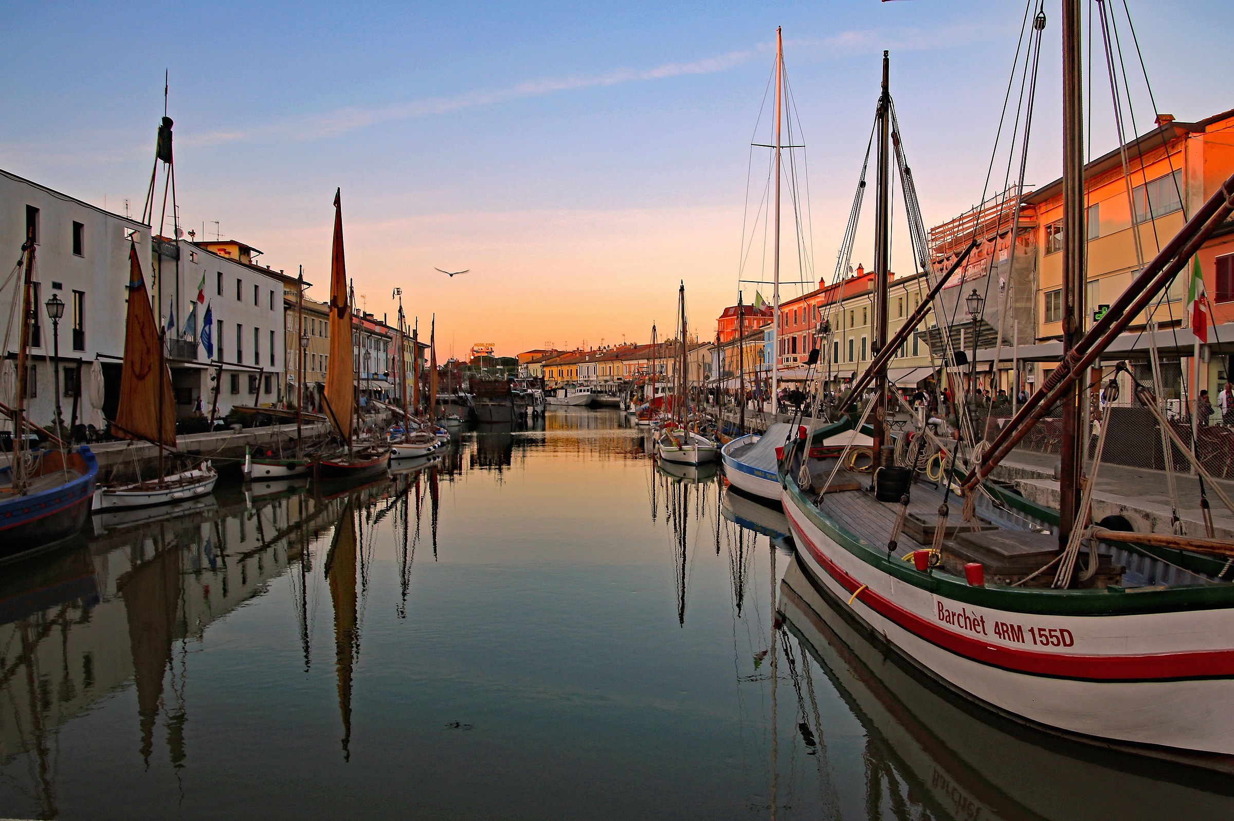 Cesenatico-1: Porto canale al tramonto