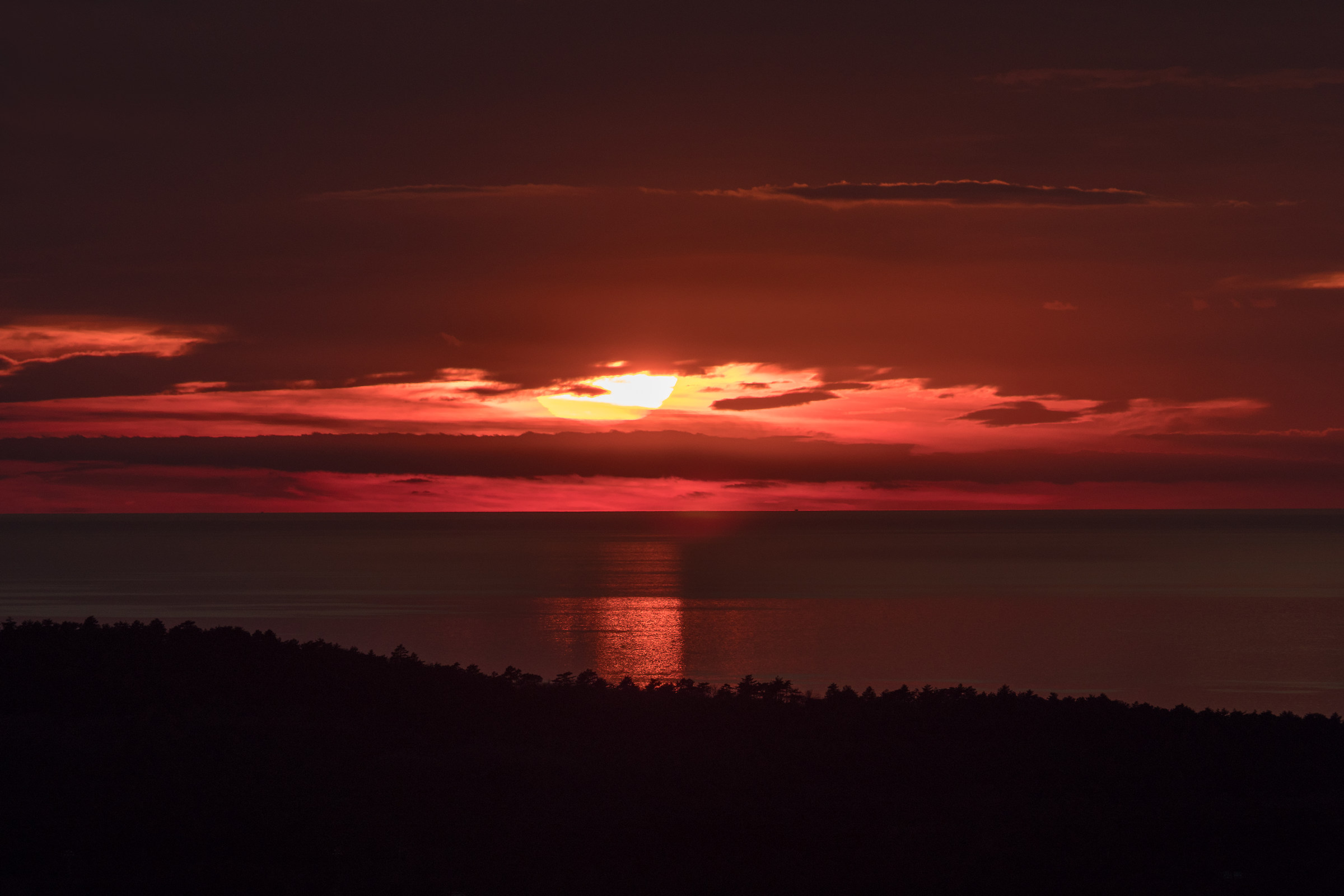 un tramonto solare e l'alba di una macchina fotografica