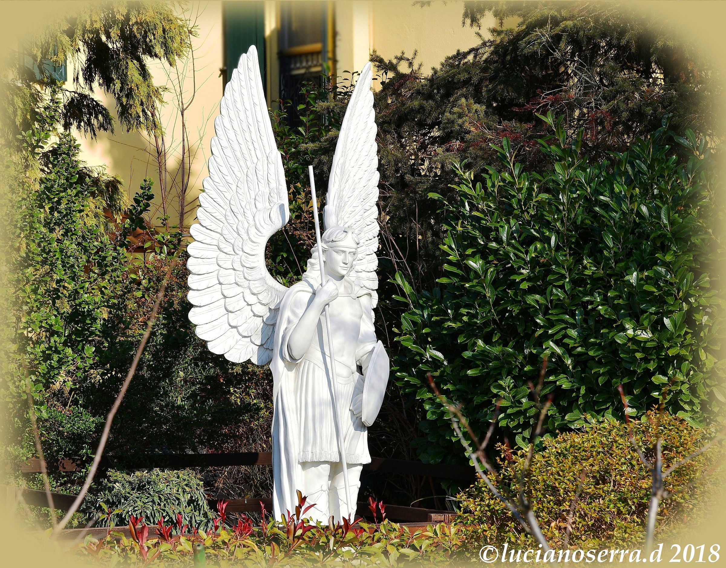 Arcangelo... probabilmente San Michele