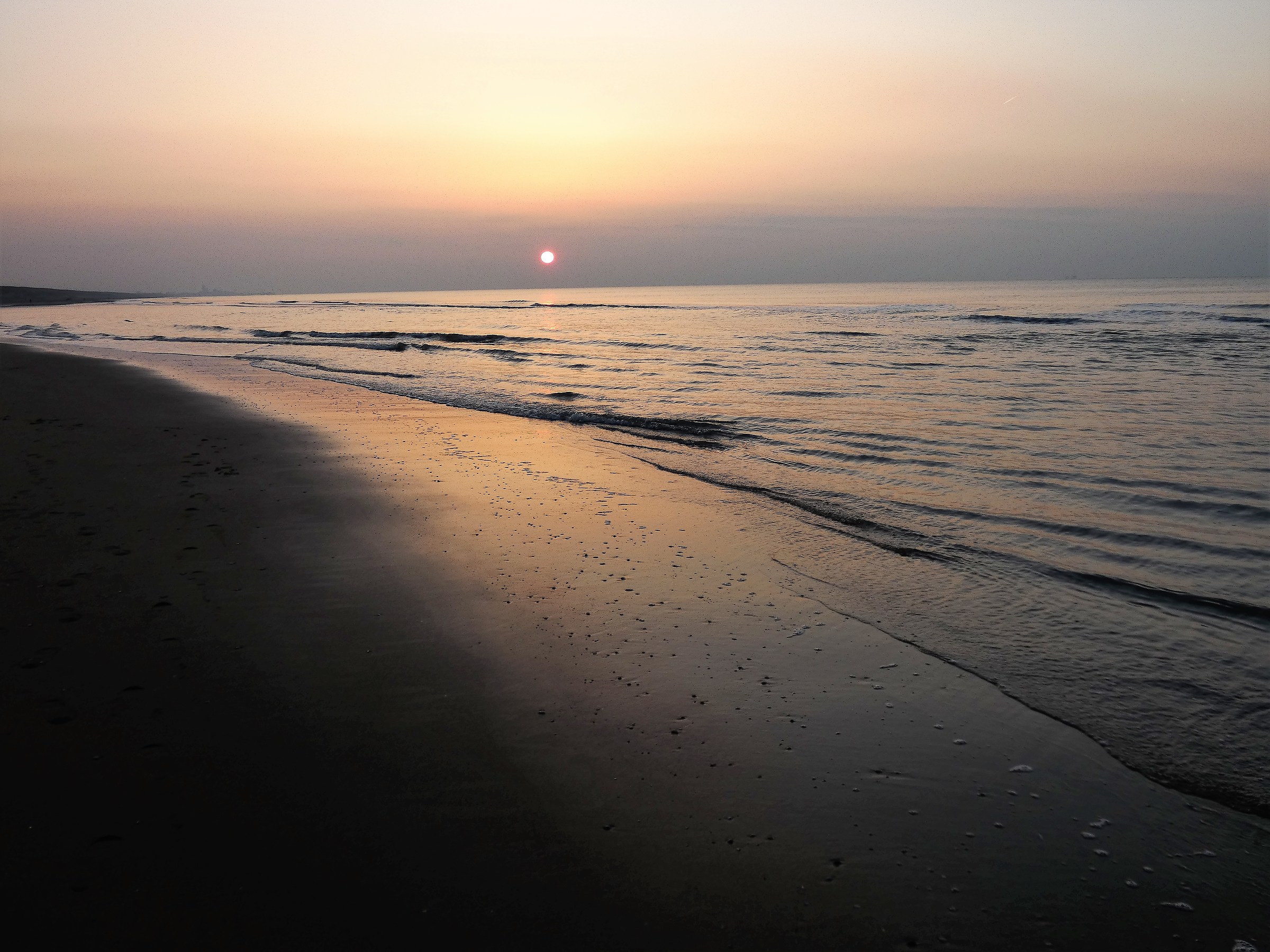 tramonto sulla spiaggia
